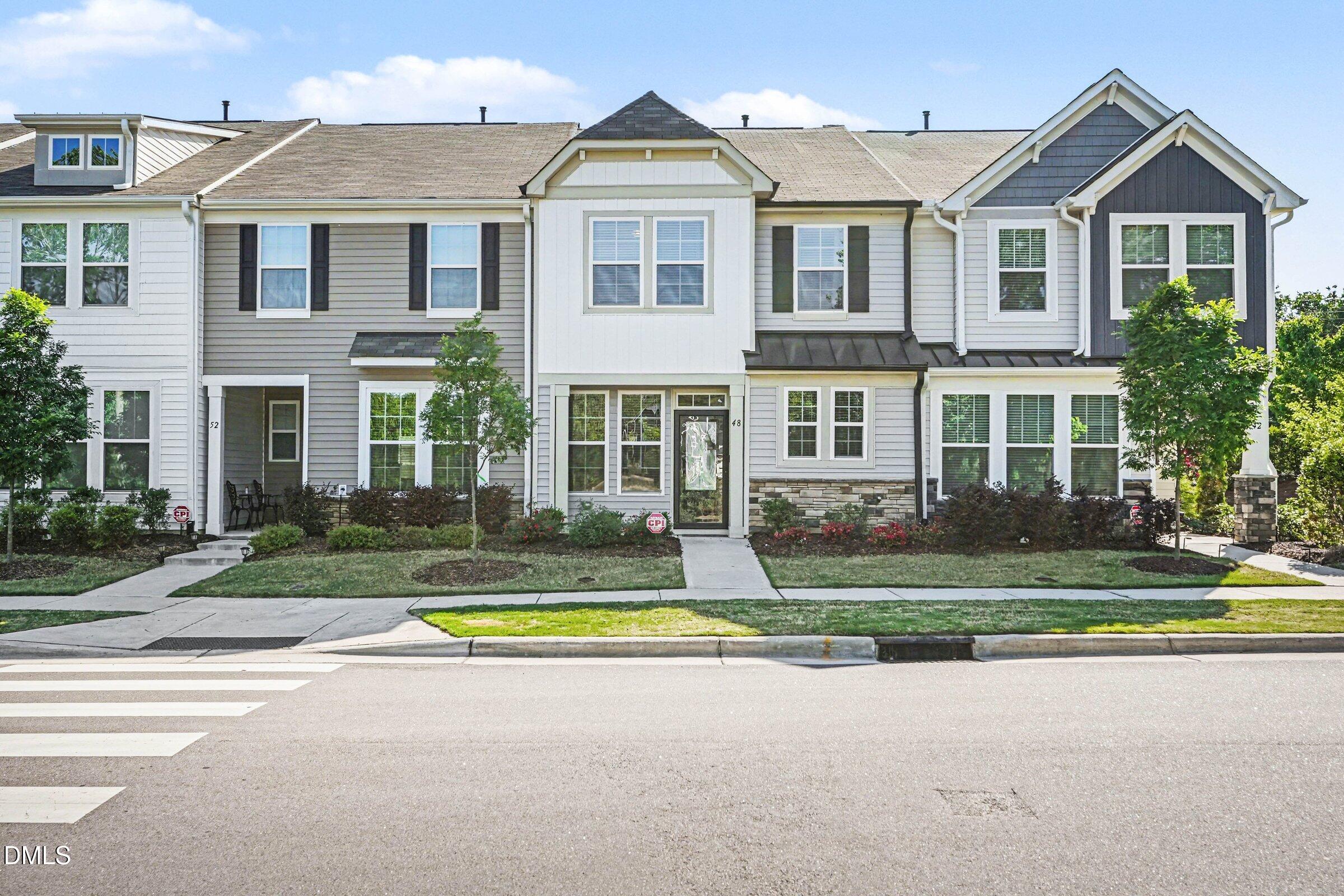 48 Channel Drop Drive Property Photo 1