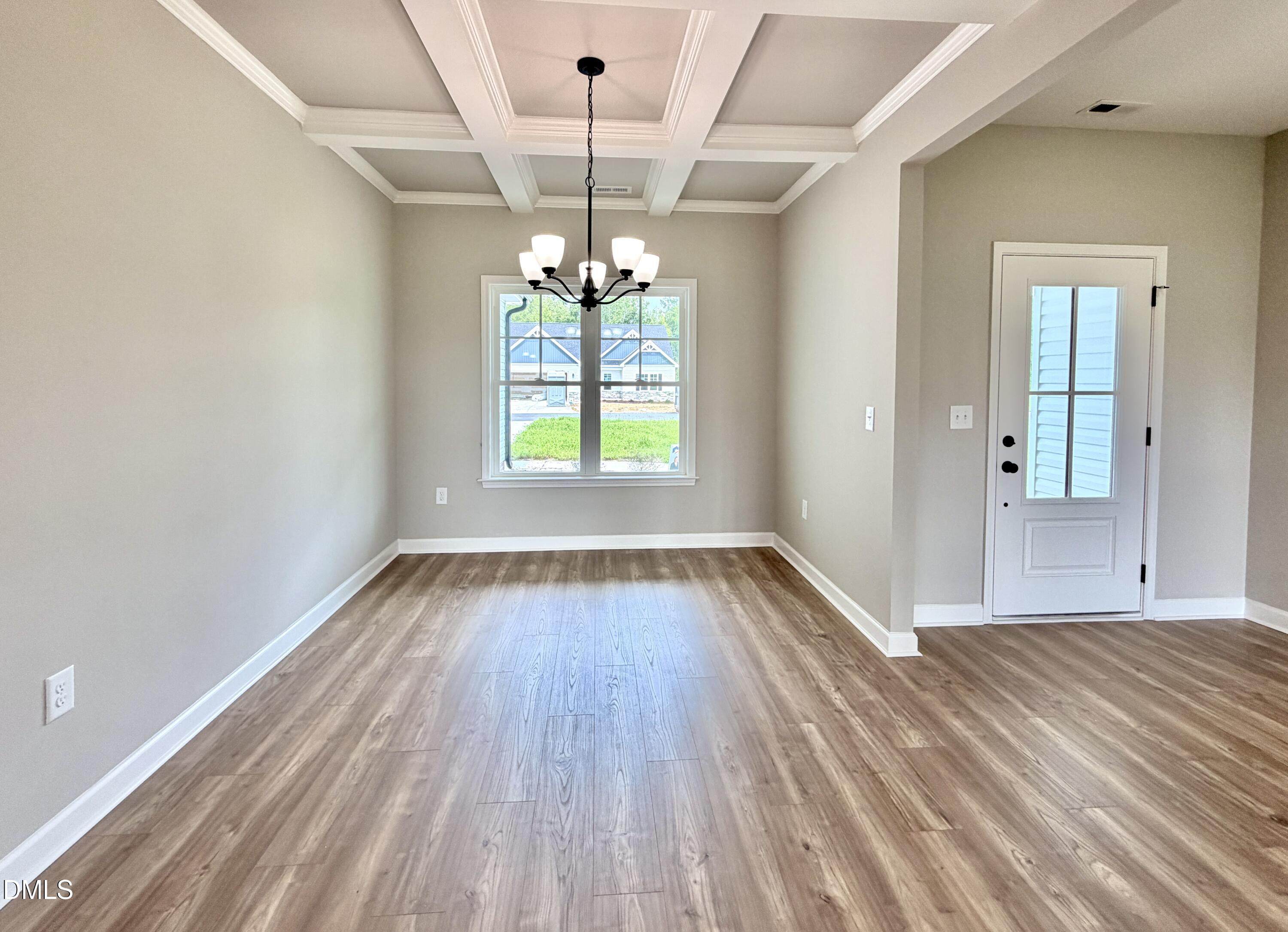 3731 Chatsworth Drive Property Photo 1
