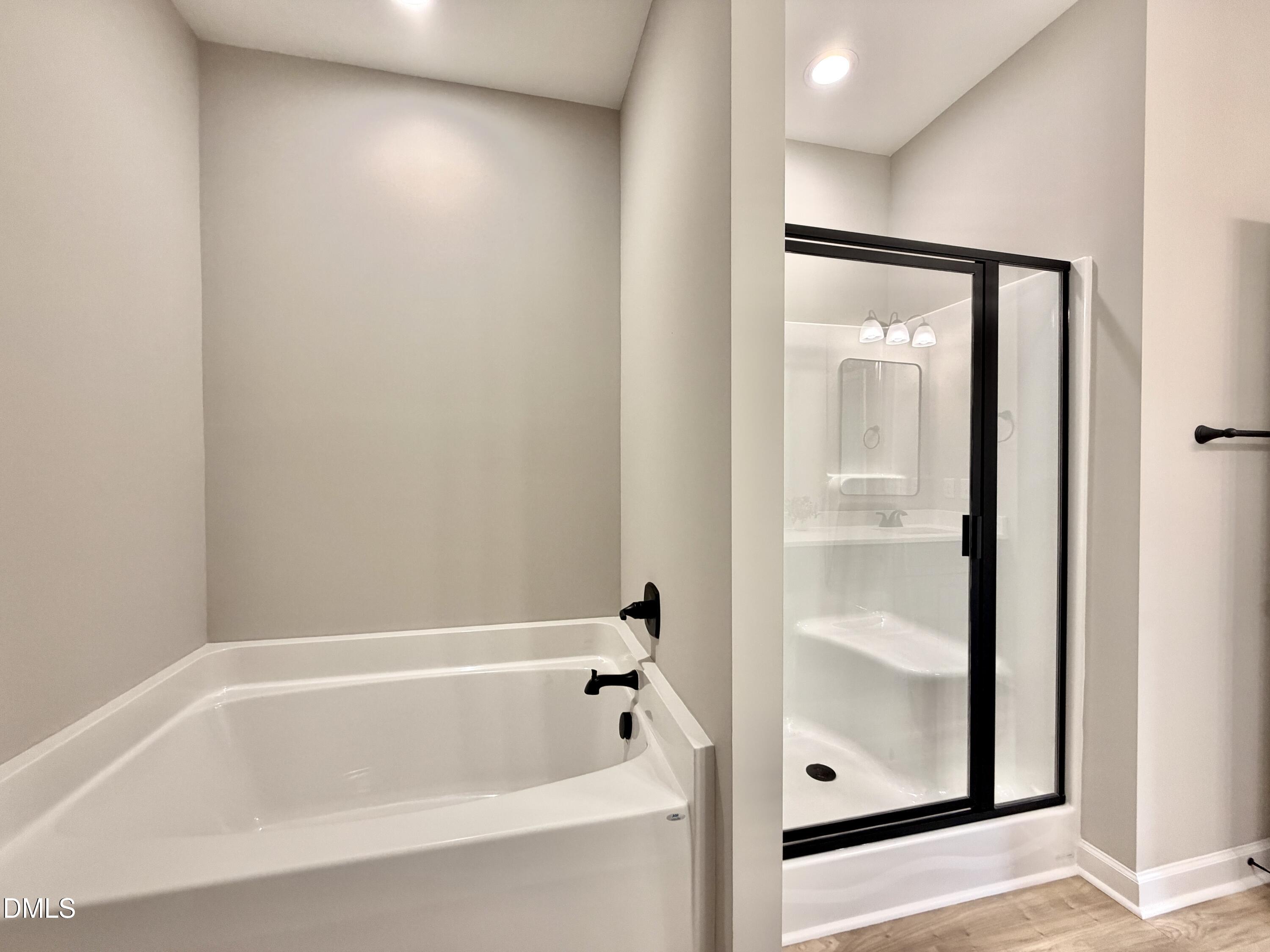 3731 Chatsworth Drive Property Photo 12