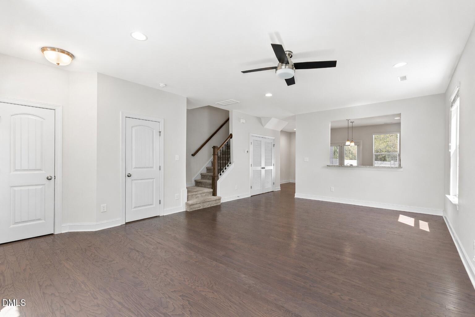102 Harvest Oaks Lane 59 Property Photo 10