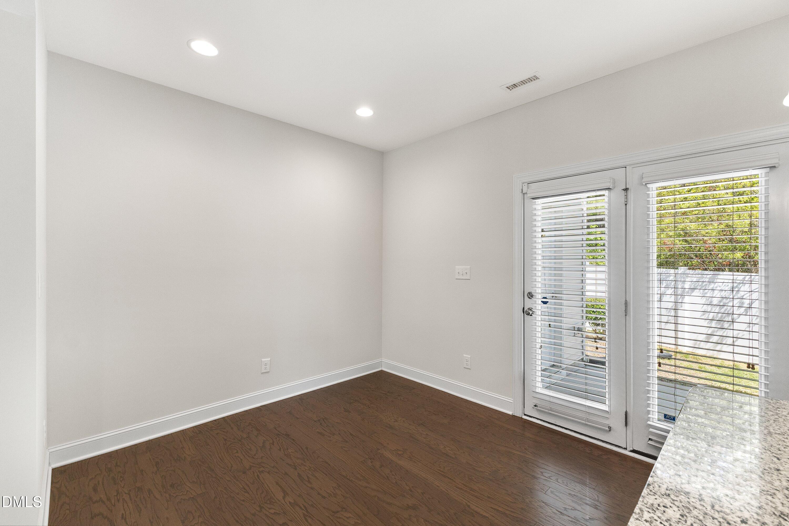 102 Harvest Oaks Lane 59 Property Photo 17