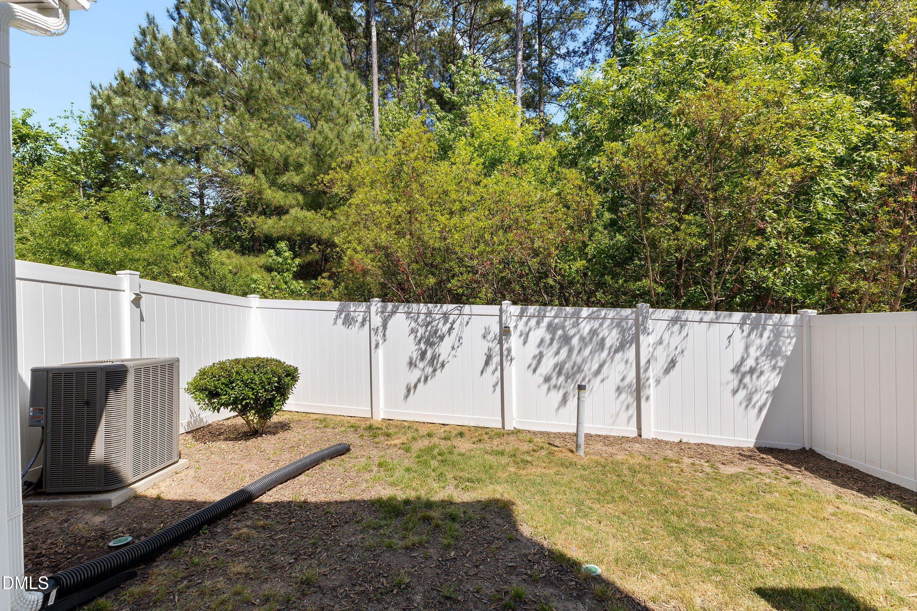 102 Harvest Oaks Lane 59 Property Photo 39