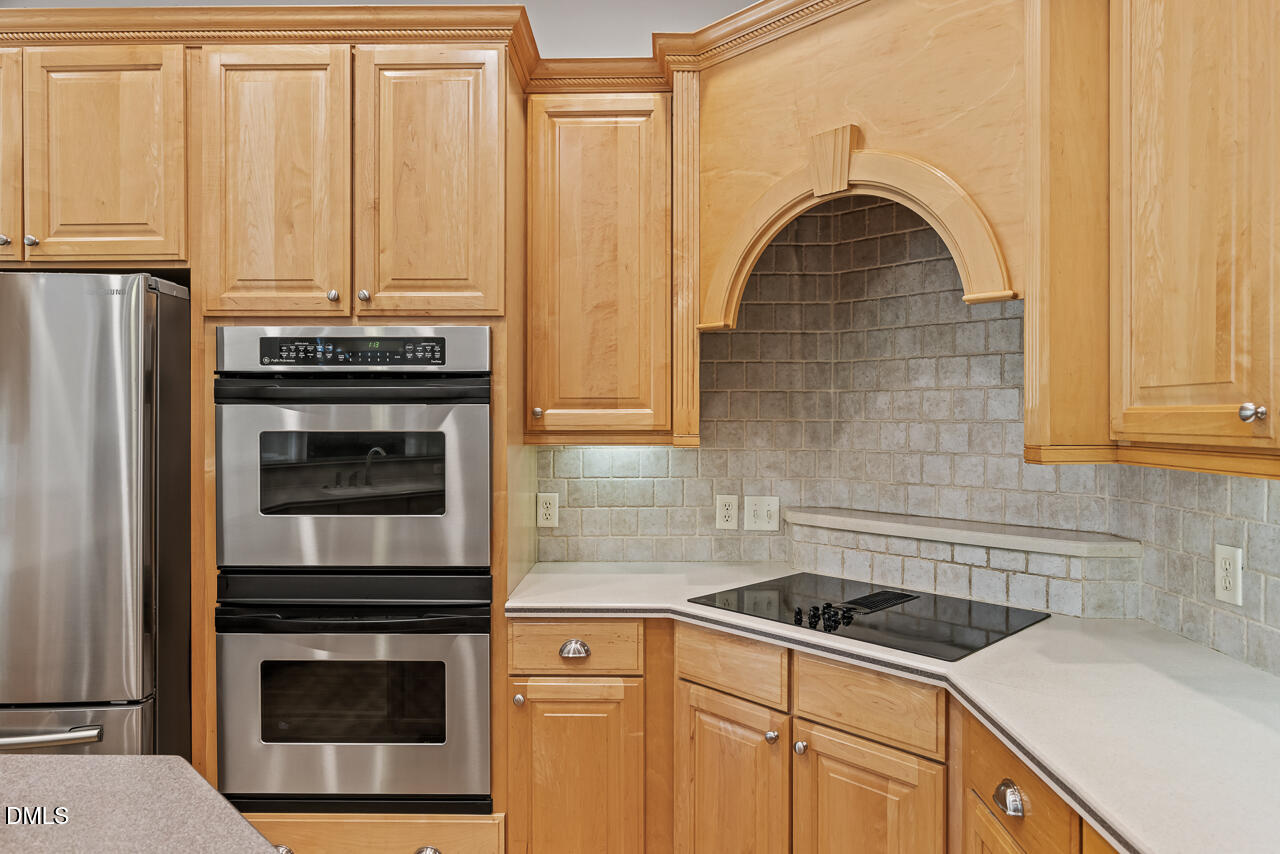 4004 Frontenac Court Property Photo 22