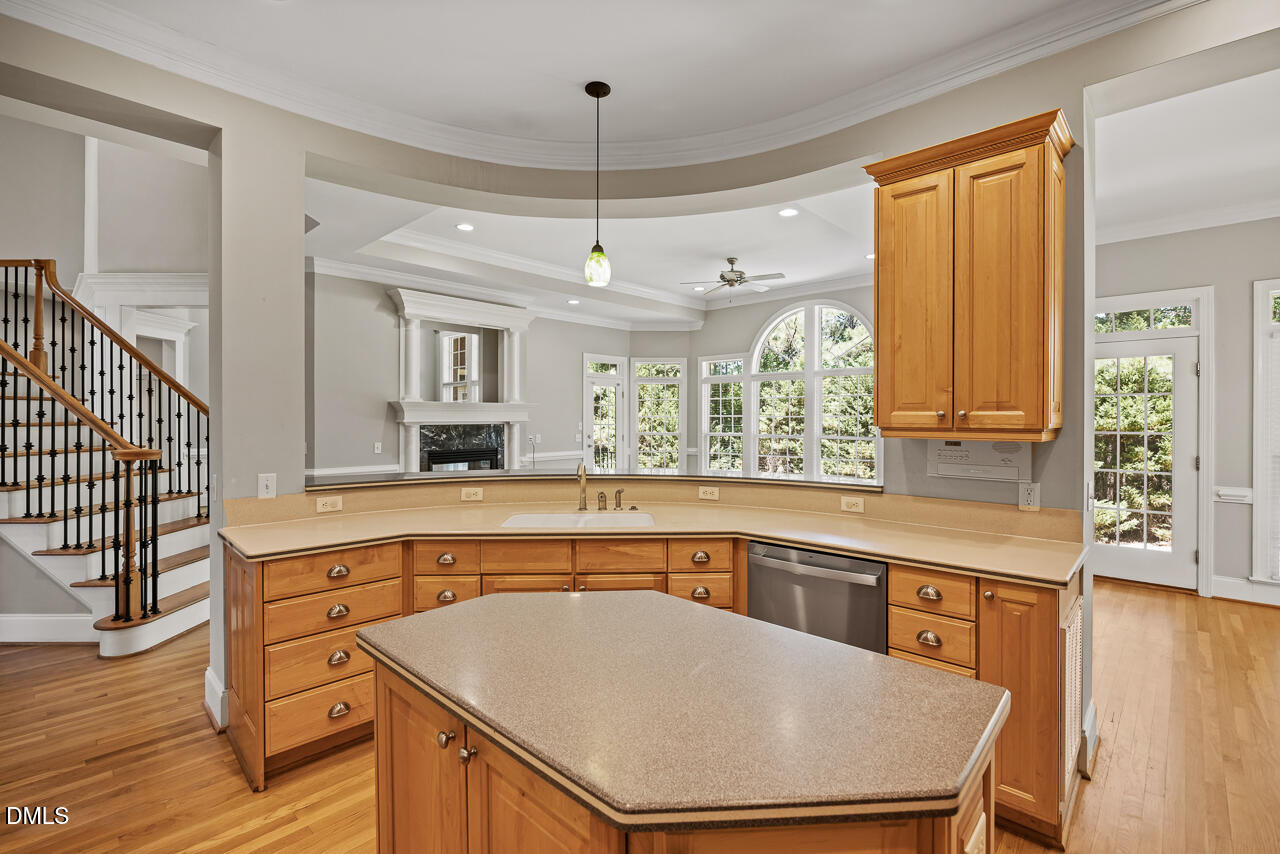 4004 Frontenac Court Property Photo 23
