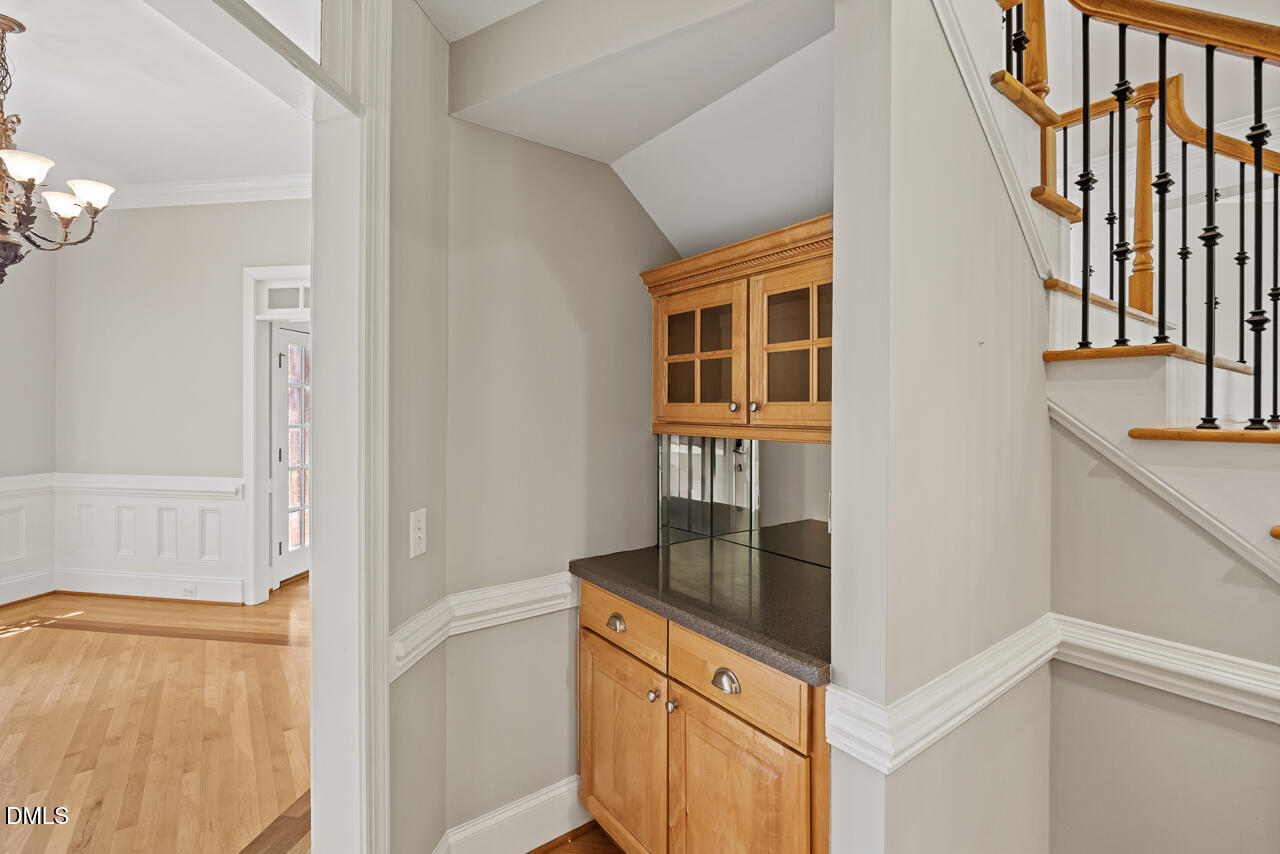 4004 Frontenac Court Property Photo 24