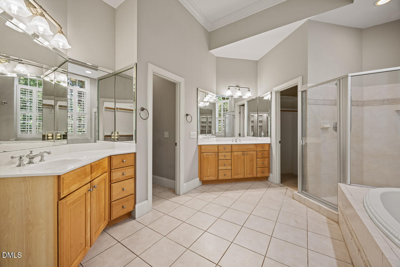 4004 Frontenac Court Property Photo 29