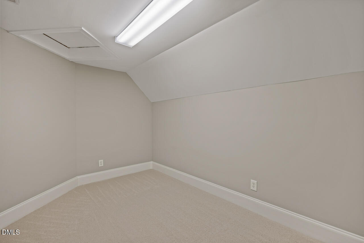 4004 Frontenac Court Property Photo 42