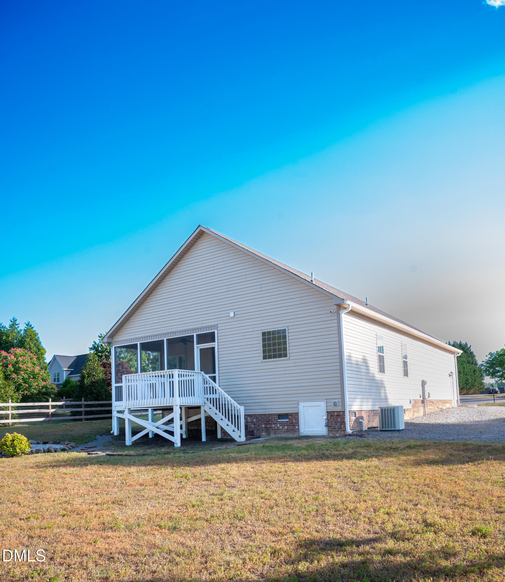 82 Meherrin Court Property Photo 3