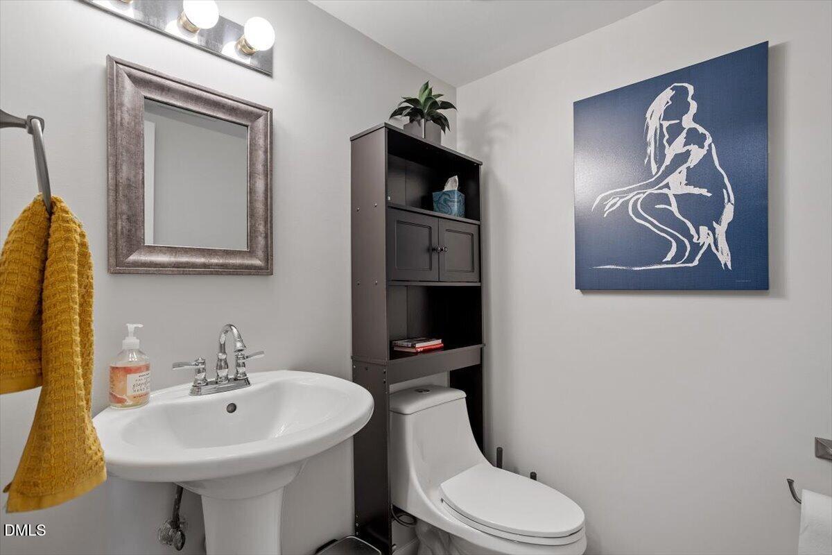 5045 Tall Pines Court Property Photo 19