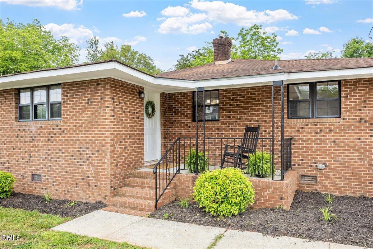 424 Como Drive Property Photo 1