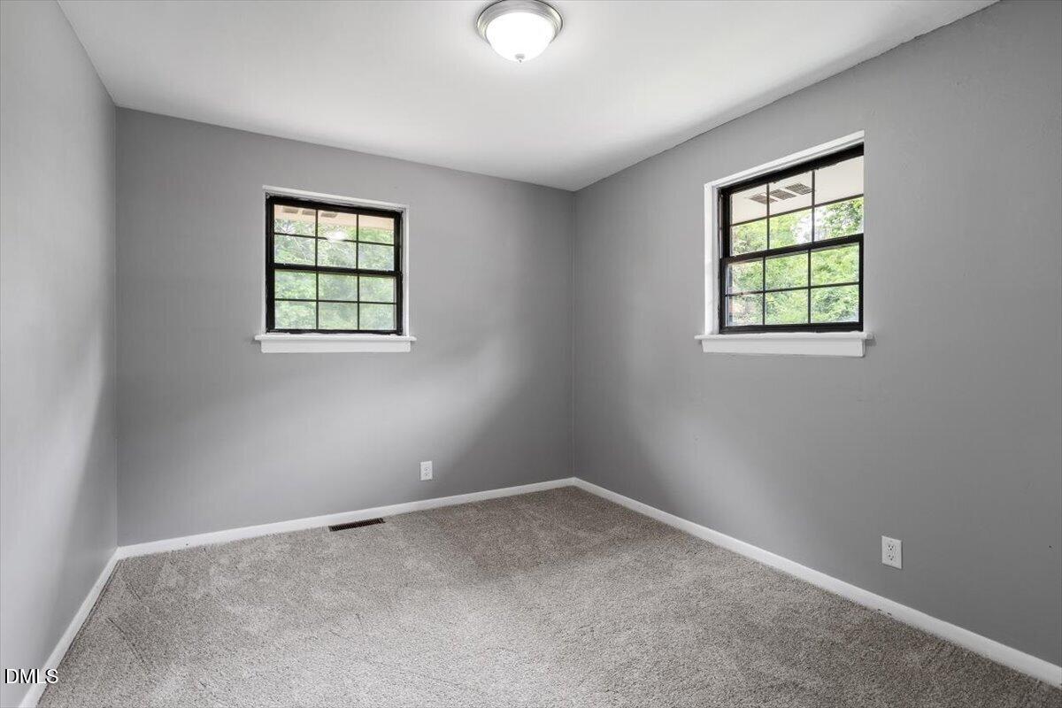 424 Como Drive Property Photo 23