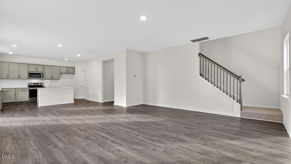 172 Reagan Crest Drive Property Photo 12