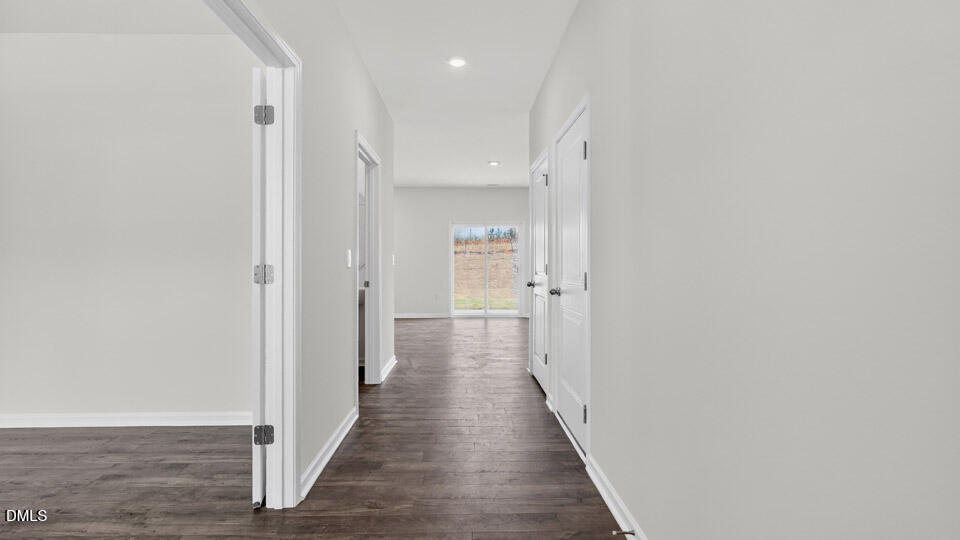 178 Reagan Crest Drive Property Photo 4