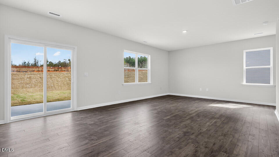 178 Reagan Crest Drive Property Photo 7