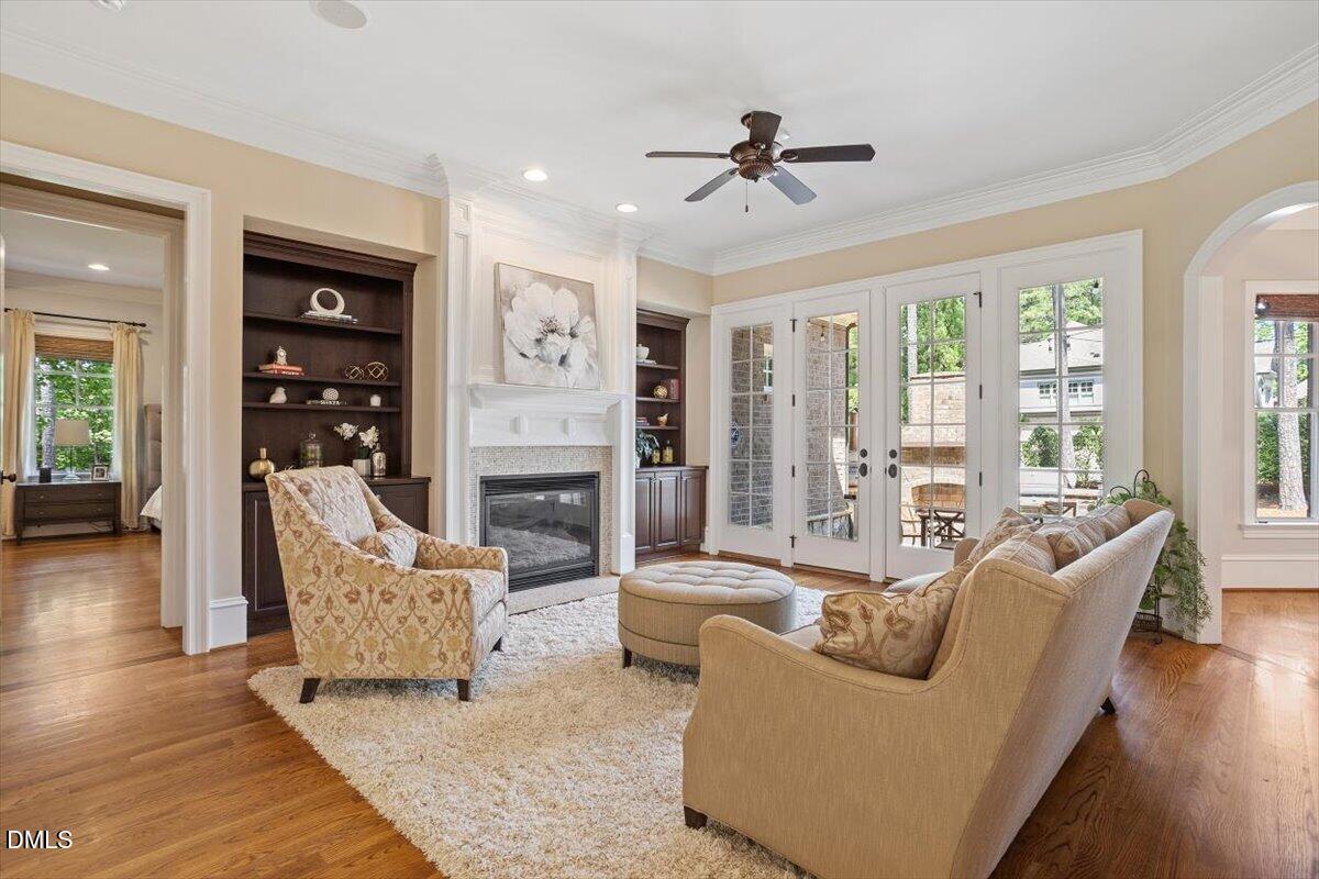 2105 Cadenza Lane Property Photo 8