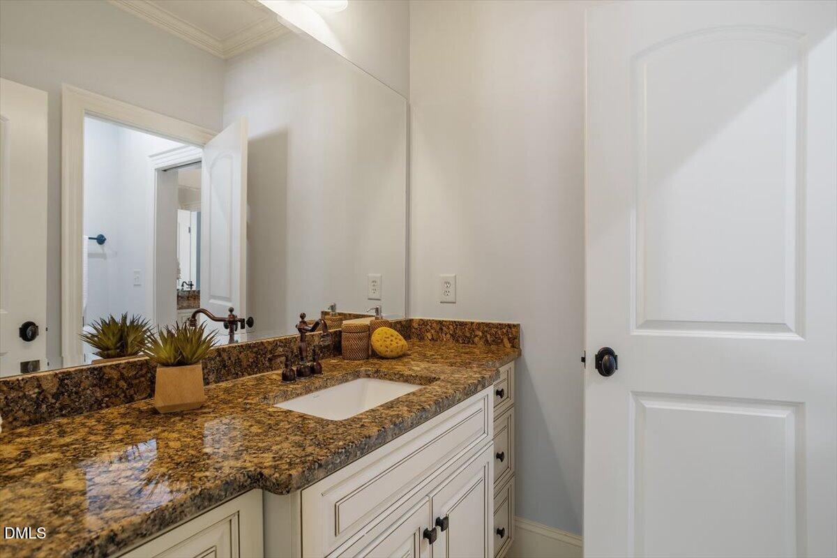 2105 Cadenza Lane Property Photo 36