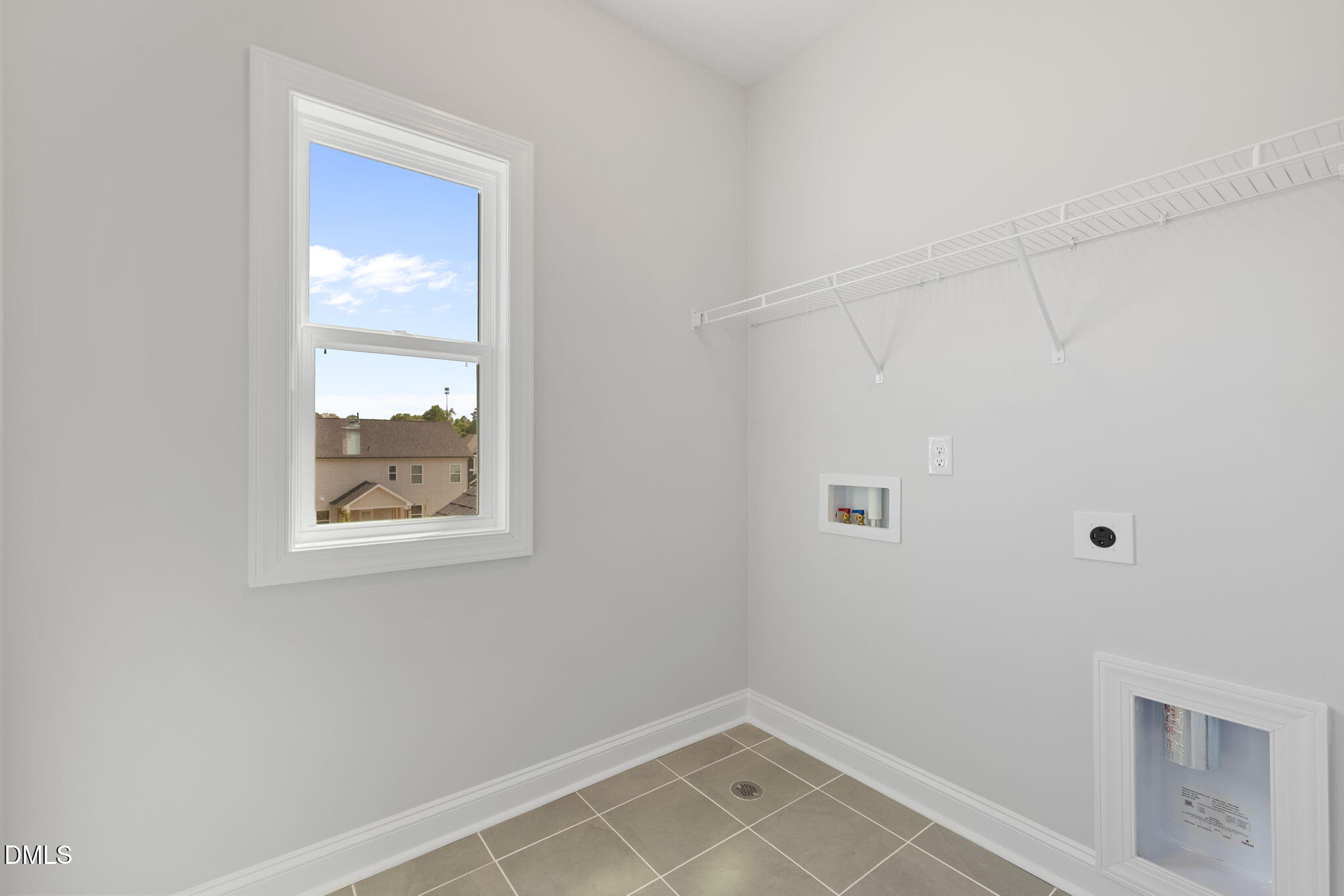 760 Aristocrat Lane Property Photo 28