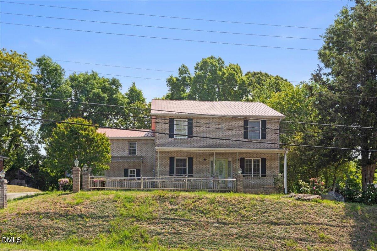 836 S Main Street Property Photo 1