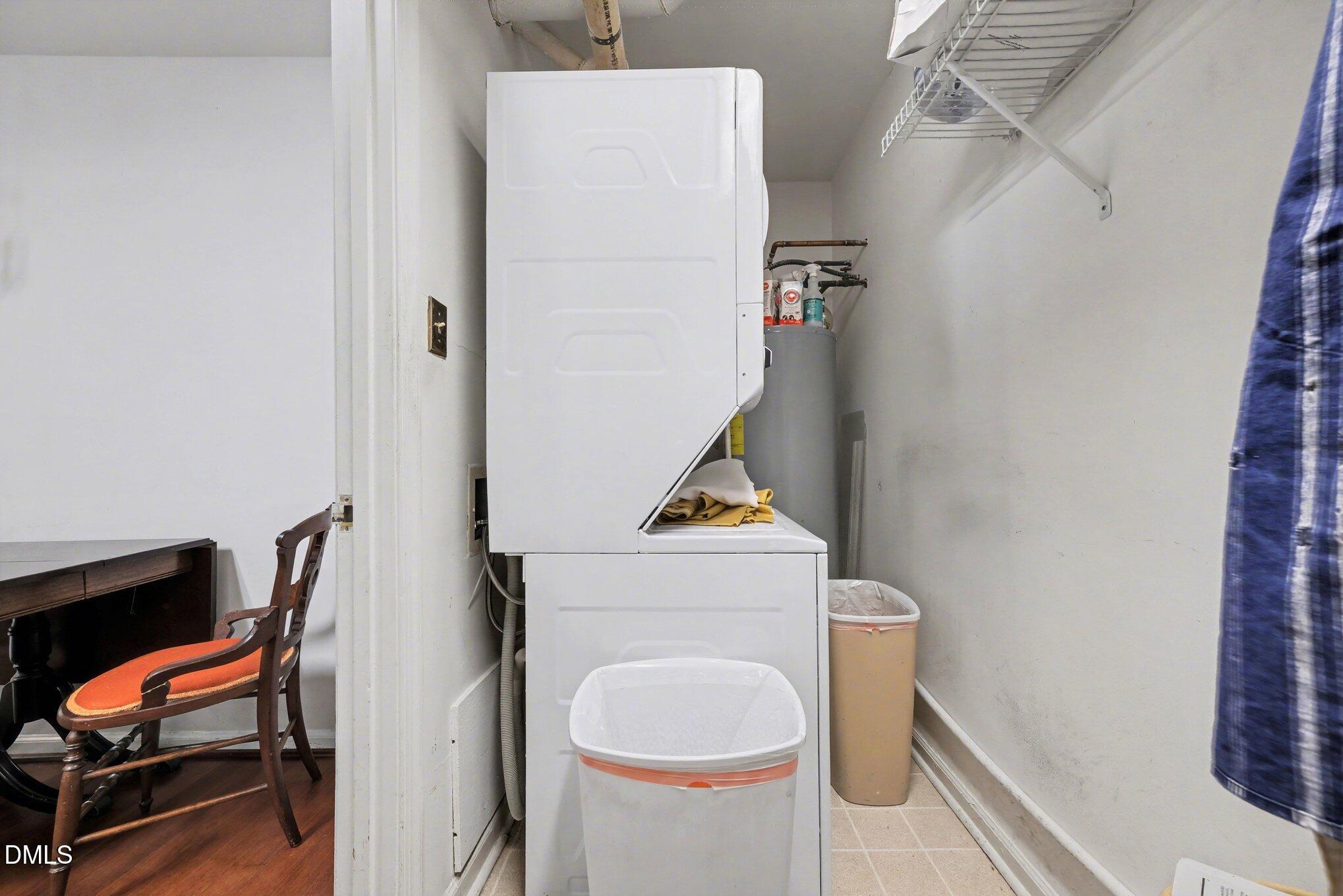 1911 Front Street # 3b Property Photo 25