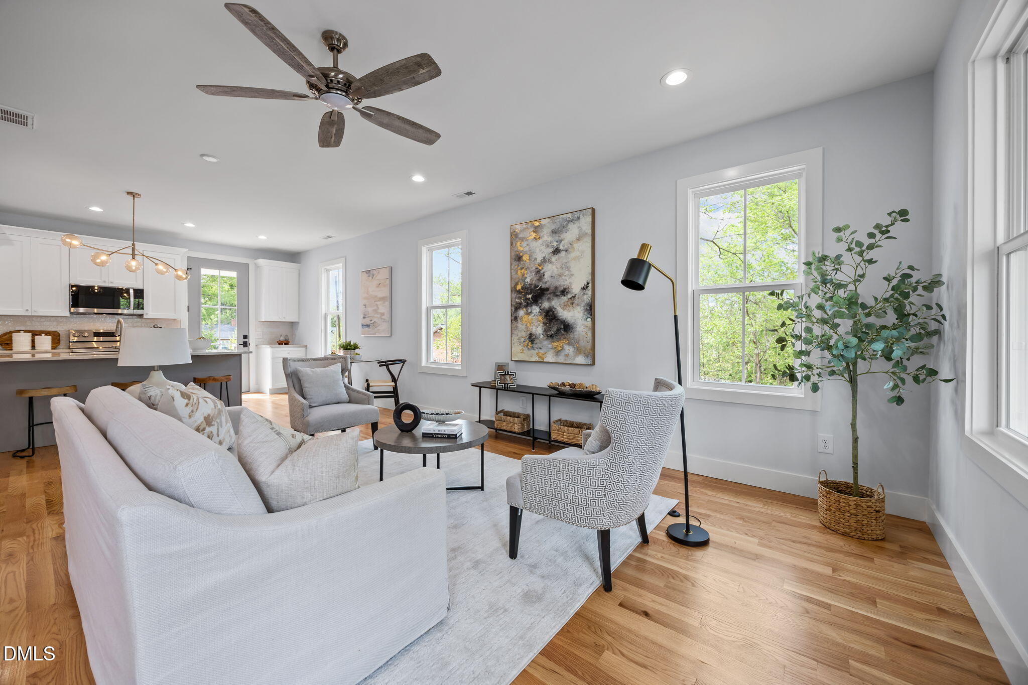 515 Spruce Street A & B Property Photo 6
