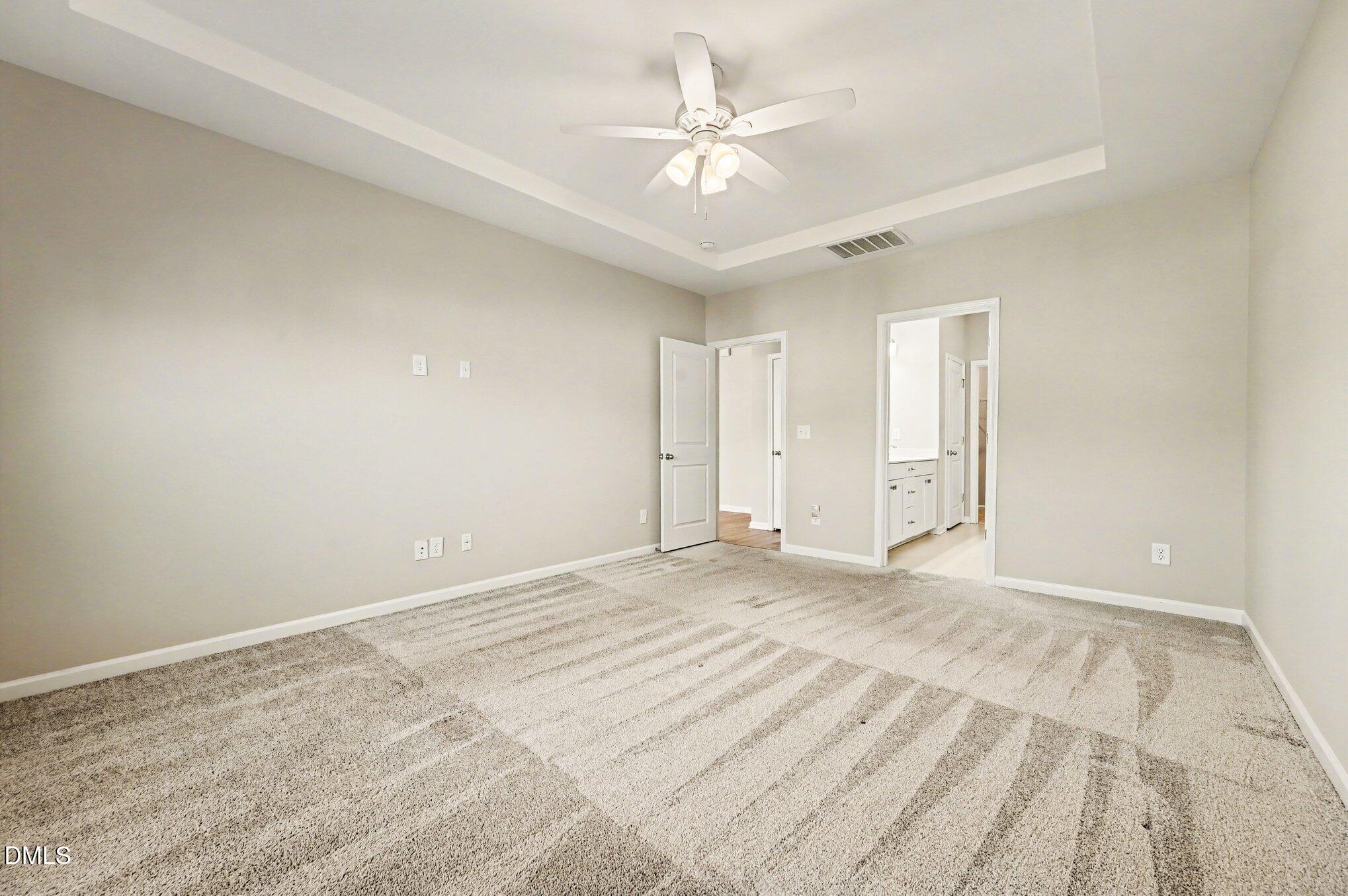 105 Blue Hydrangea Lane Property Photo 5
