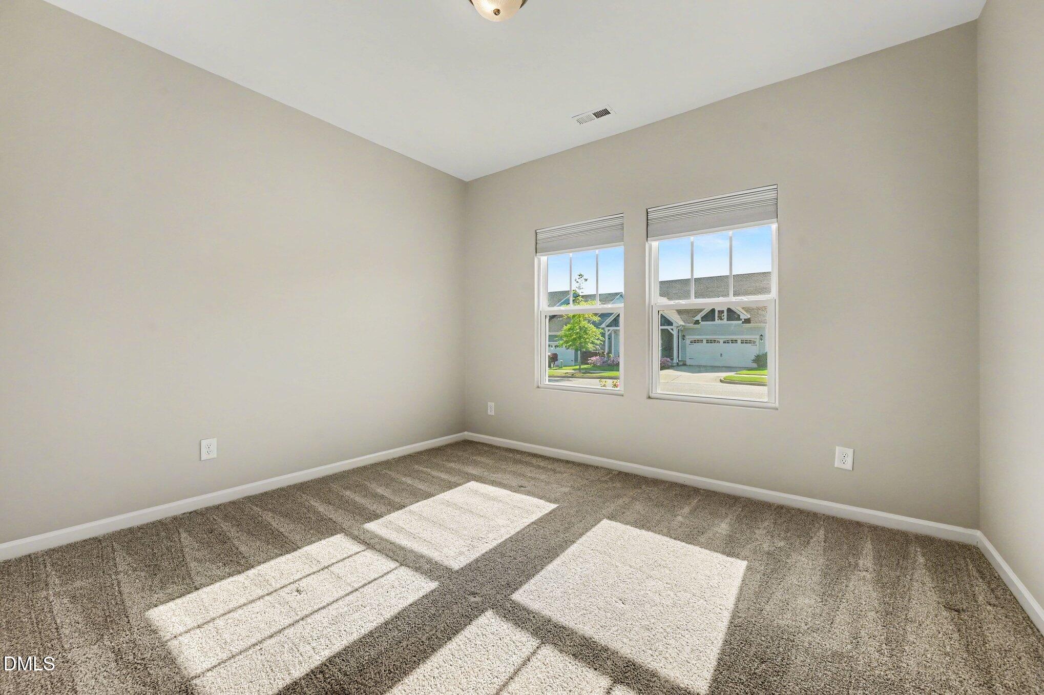 105 Blue Hydrangea Lane Property Photo 14