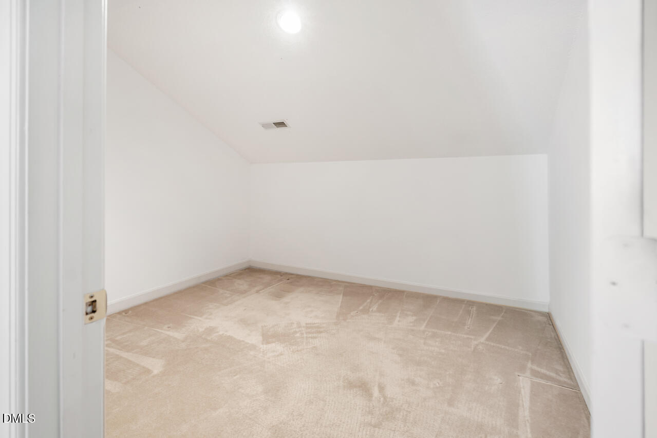490 Beechmast Property Photo 51