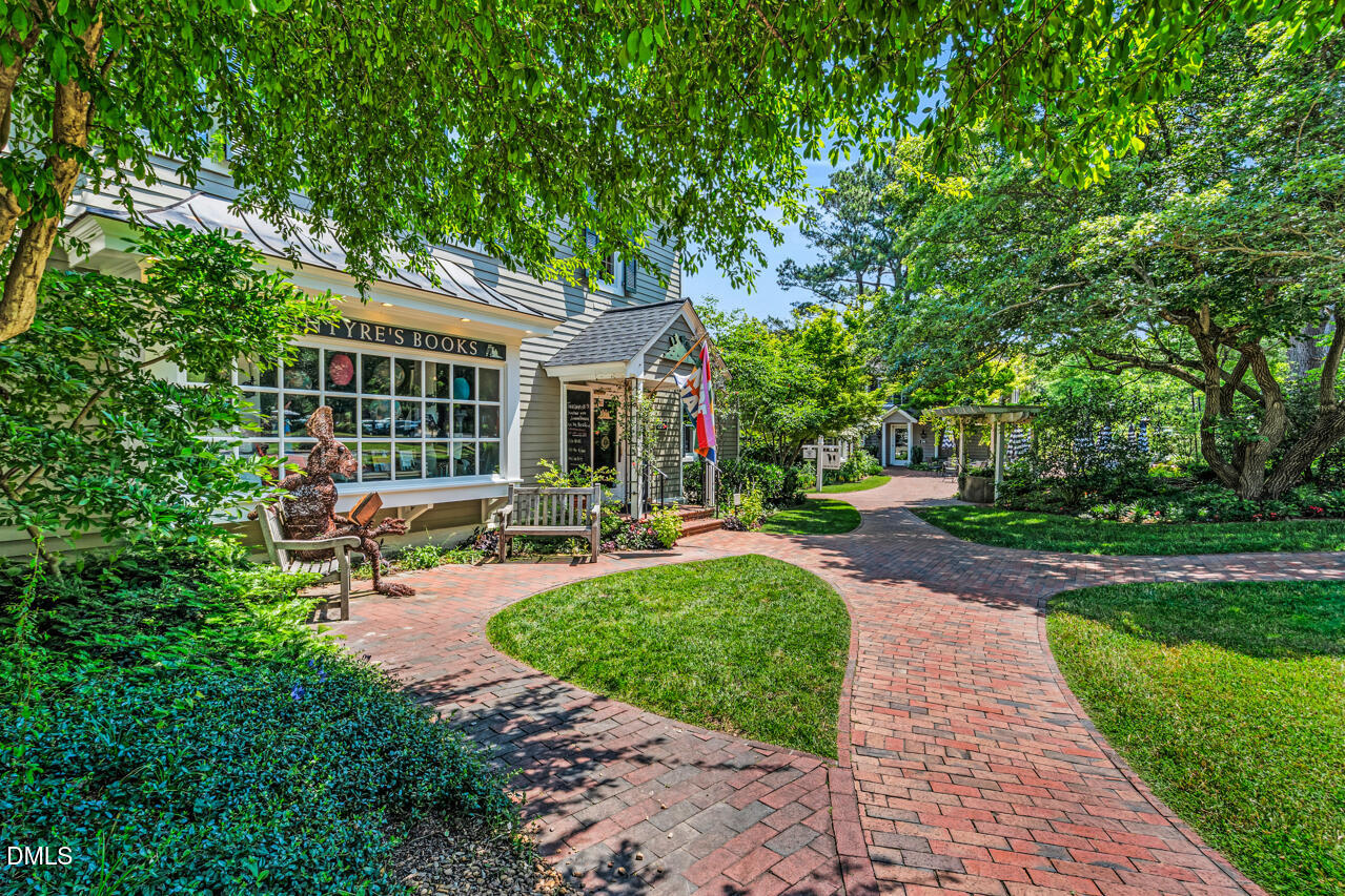 490 Beechmast Property Photo 59