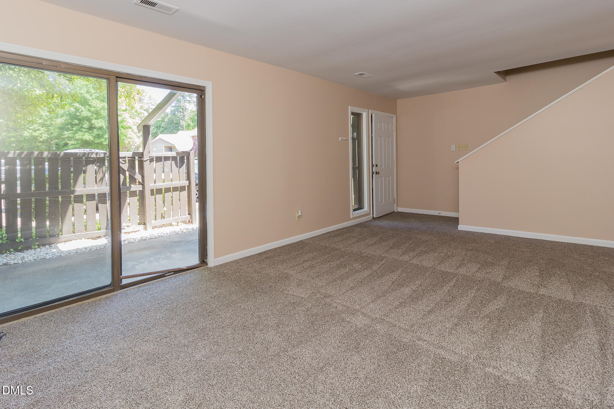 4305 Lake Ridge Drive Property Photo 7