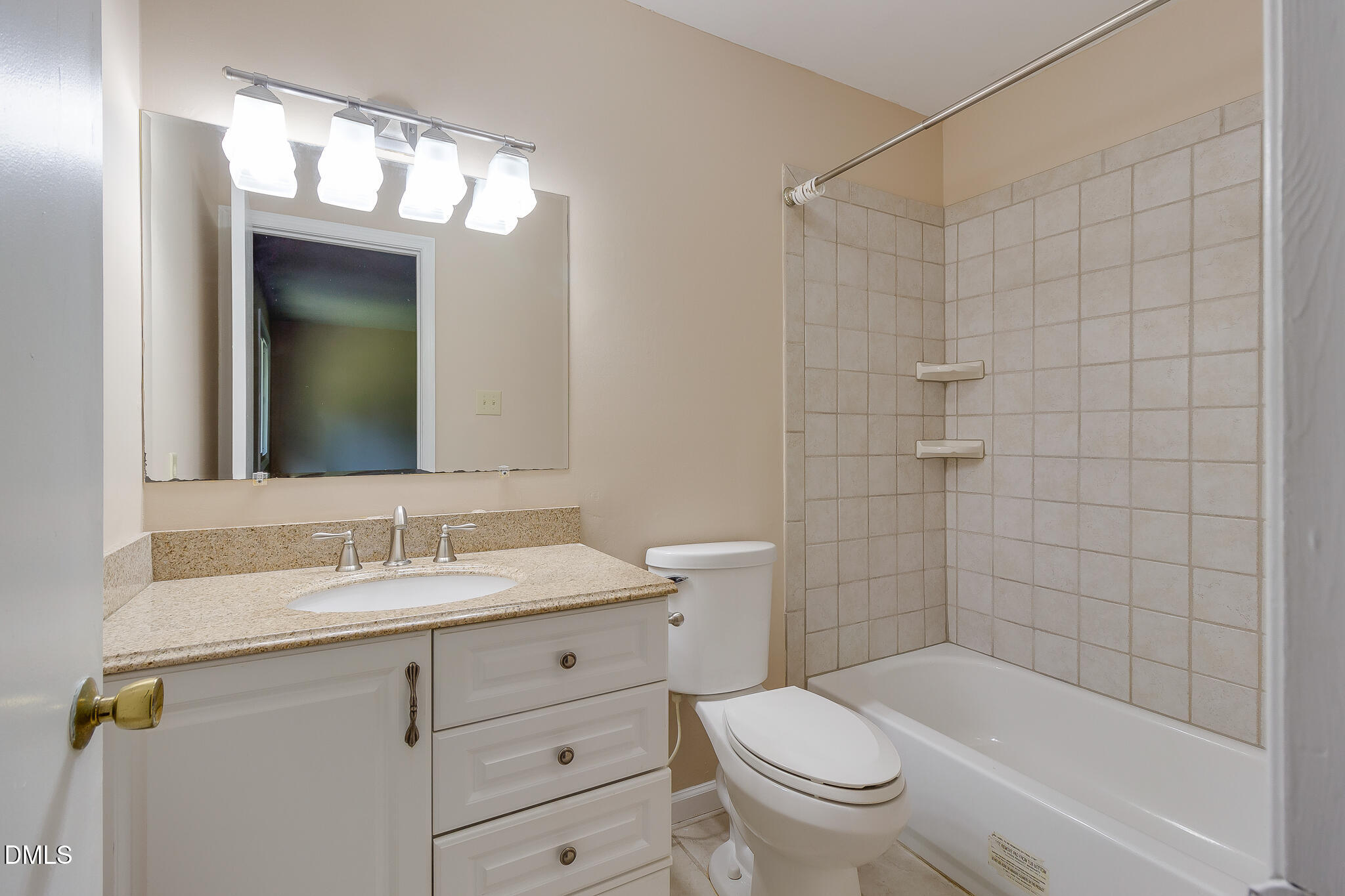 4305 Lake Ridge Drive Property Photo 17