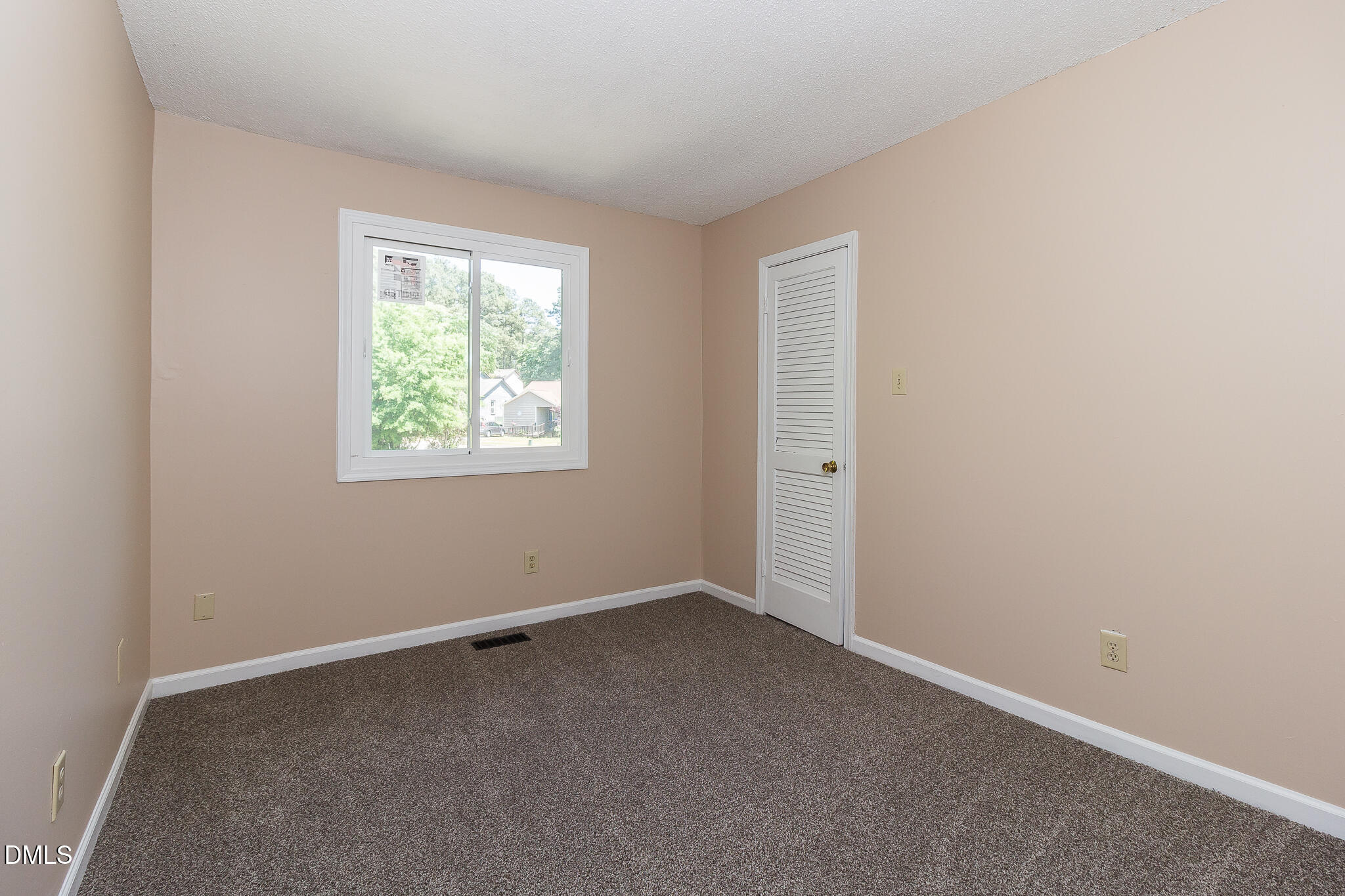 4305 Lake Ridge Drive Property Photo 19