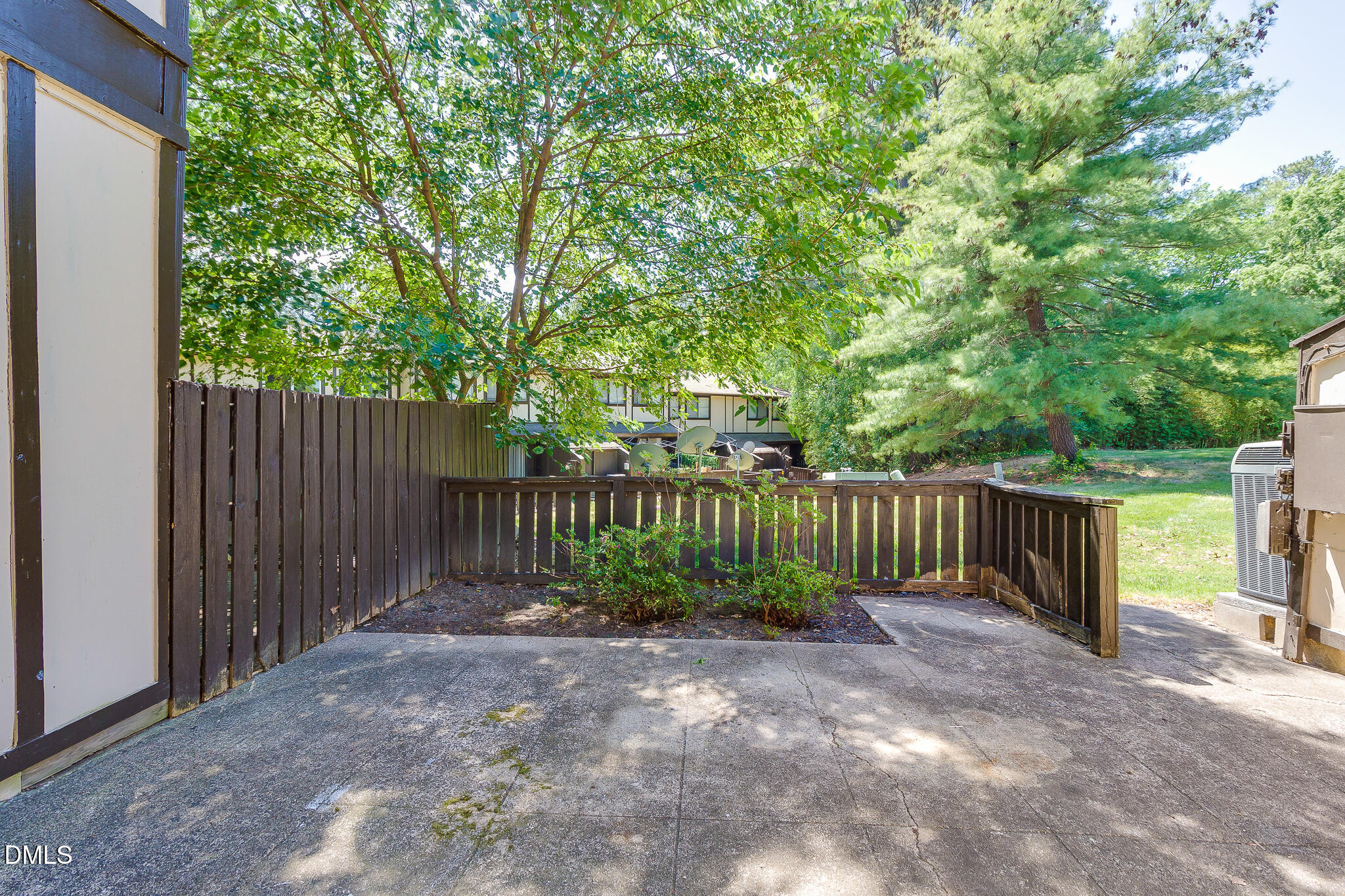 4305 Lake Ridge Drive Property Photo 25