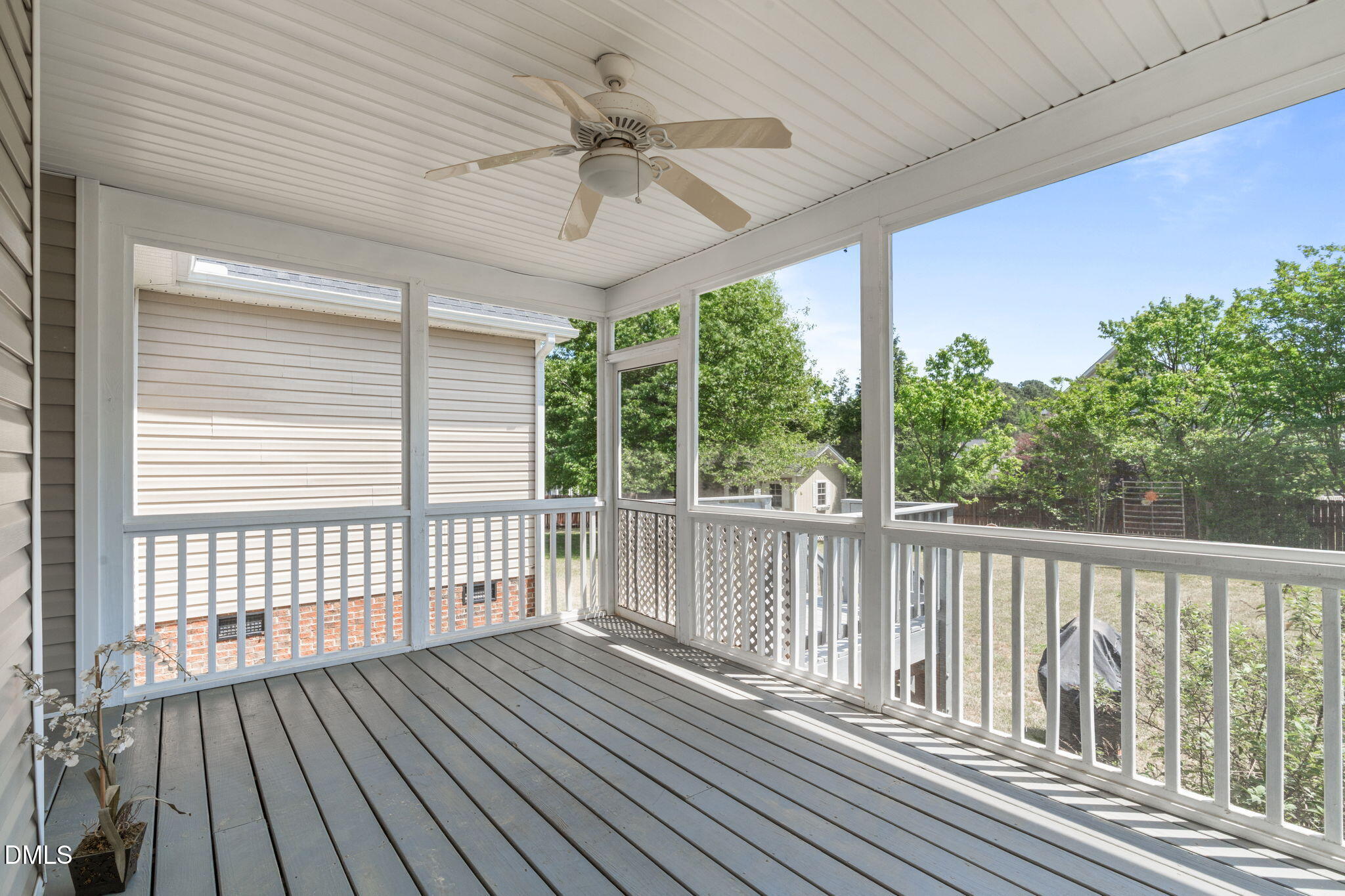 1500 Struble Circle Property Photo 5
