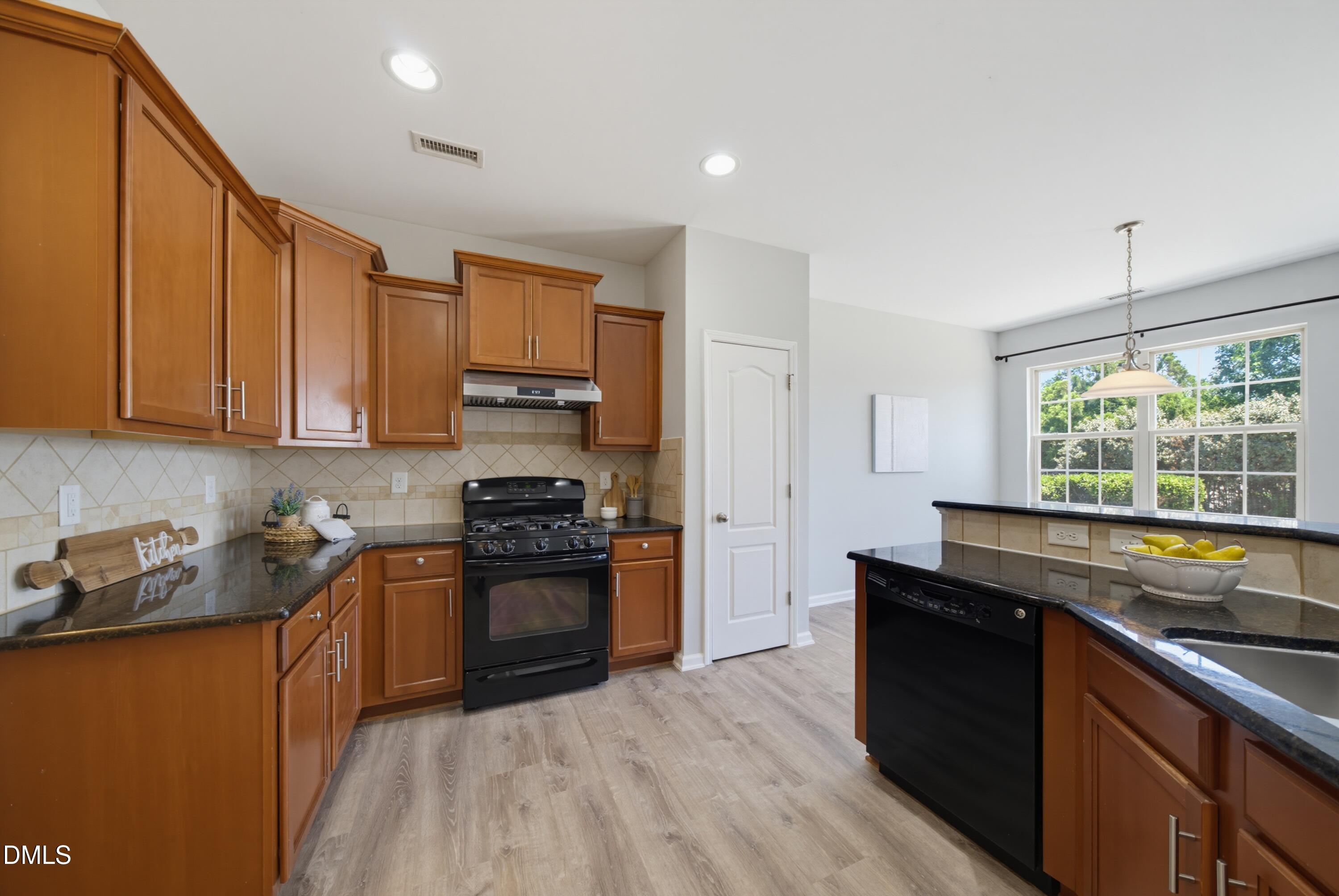 434 Windy Peak Loop Property Photo 15