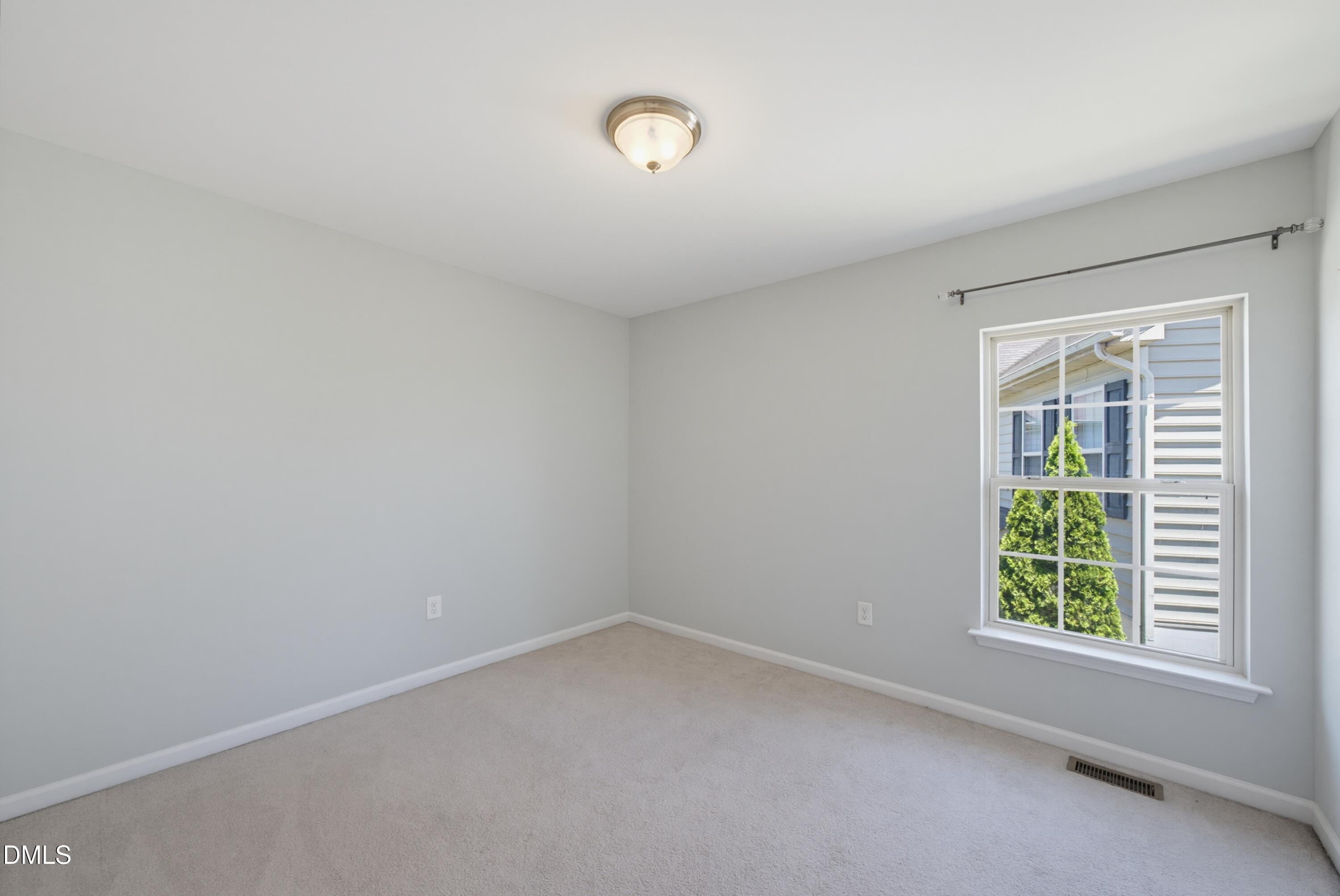 434 Windy Peak Loop Property Photo 31