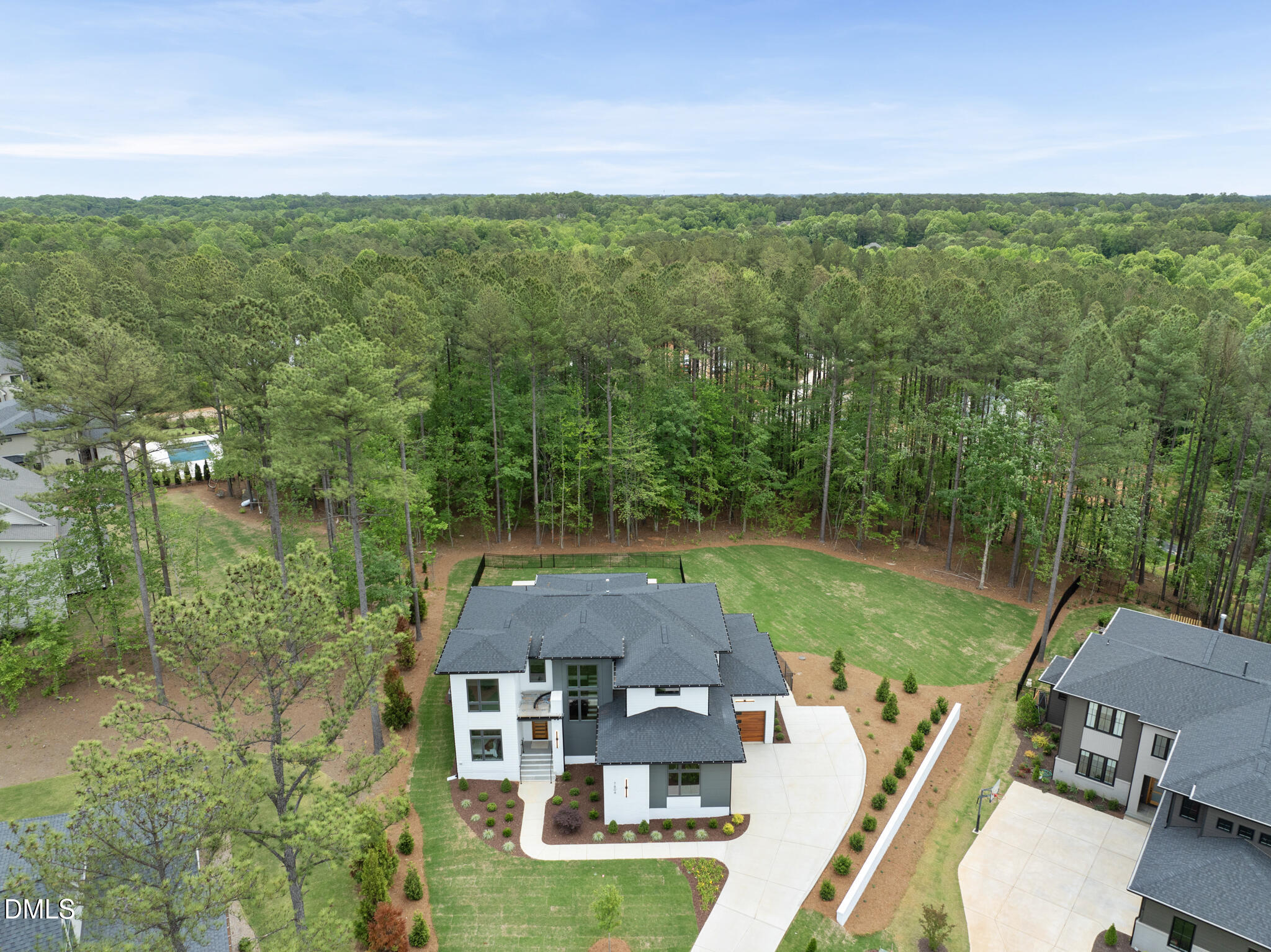 7804 Ailesbury Road Property Photo 49
