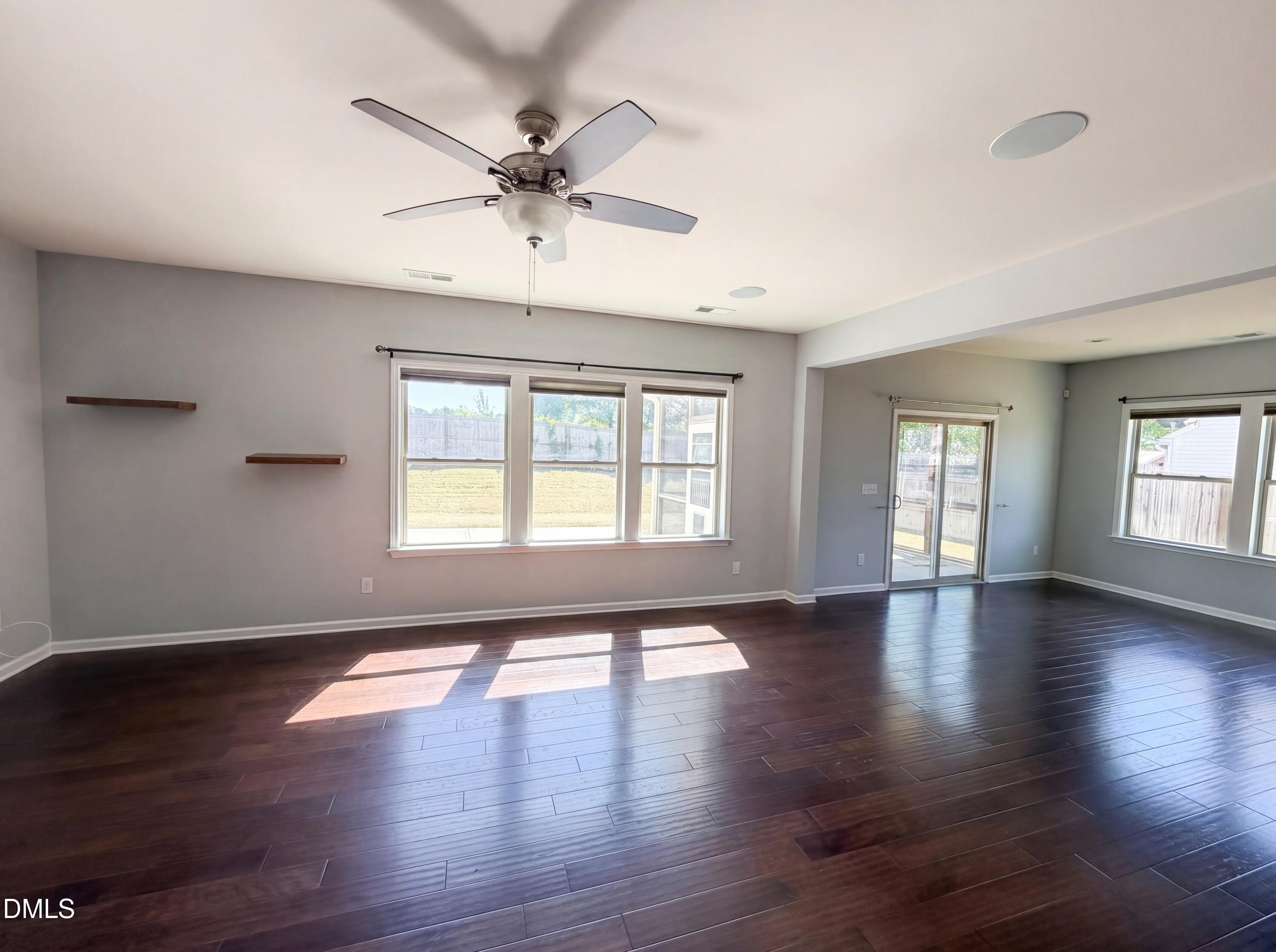 1305 Ivey Grove Court Property Photo 8