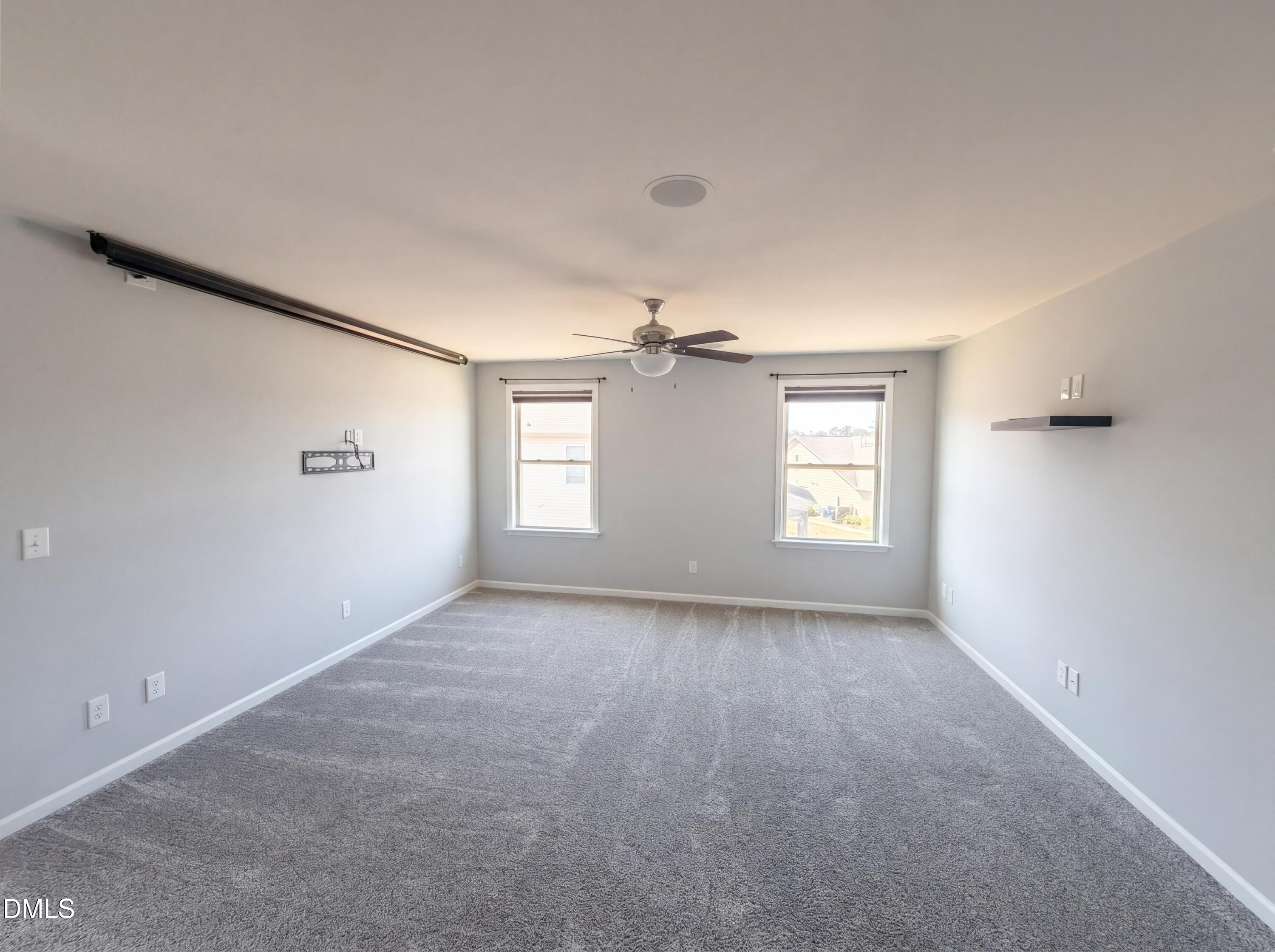 1305 Ivey Grove Court Property Photo 9