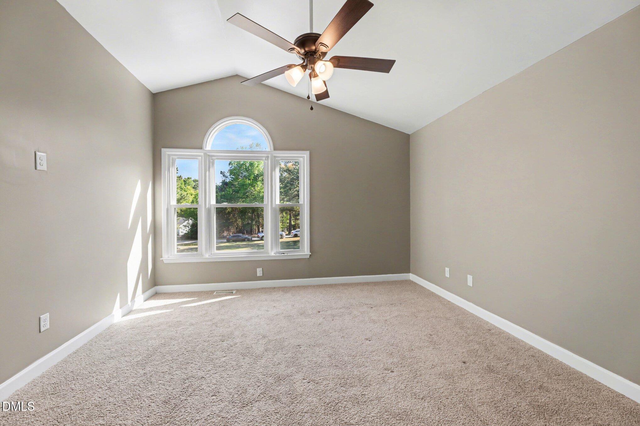 208 Deep Creek Drive Property Photo 15