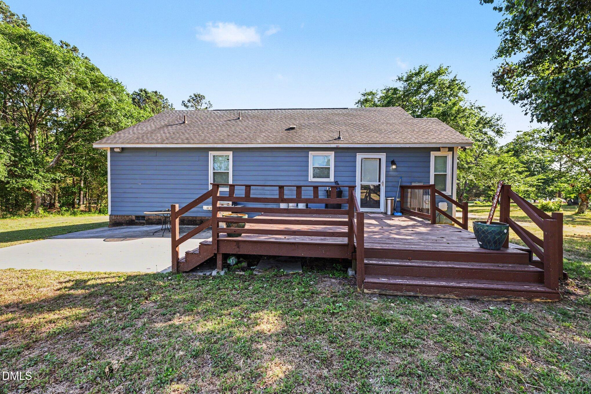 208 Deep Creek Drive Property Photo 32