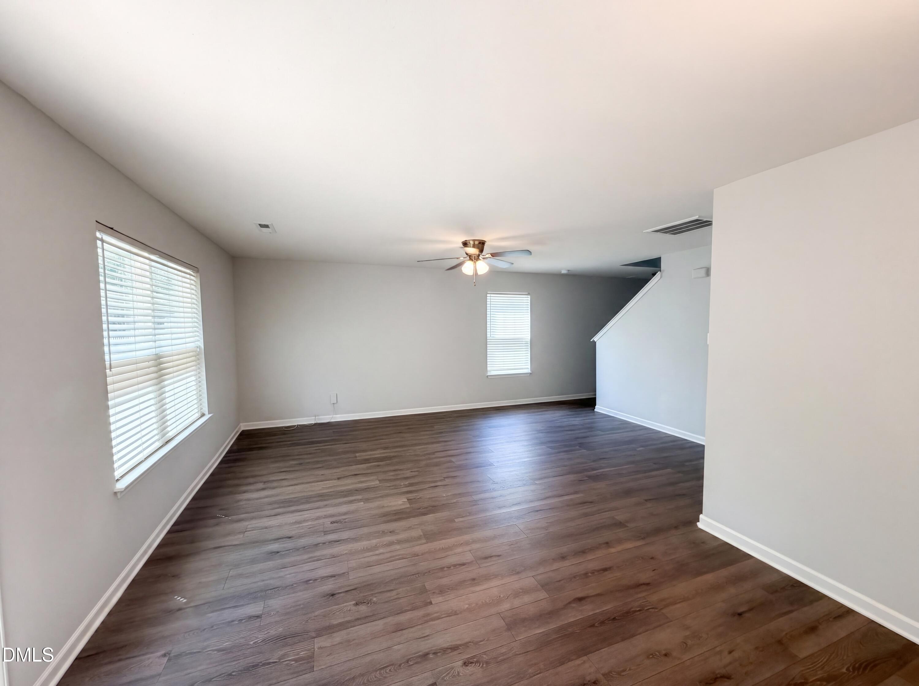 4716 Queen Pierrette Street Property Photo 6