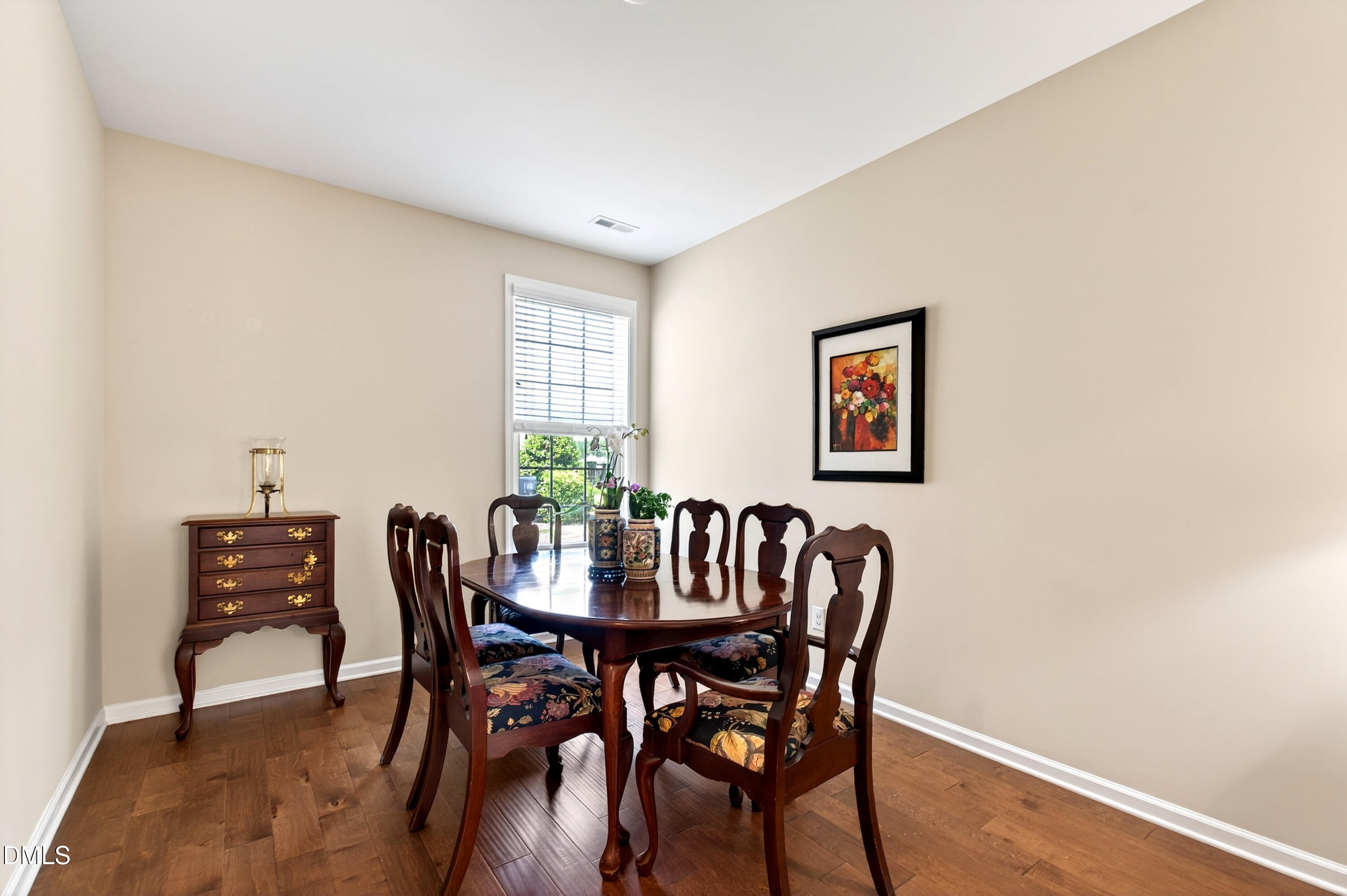 1031 Cuthbert Lane Property Photo 4