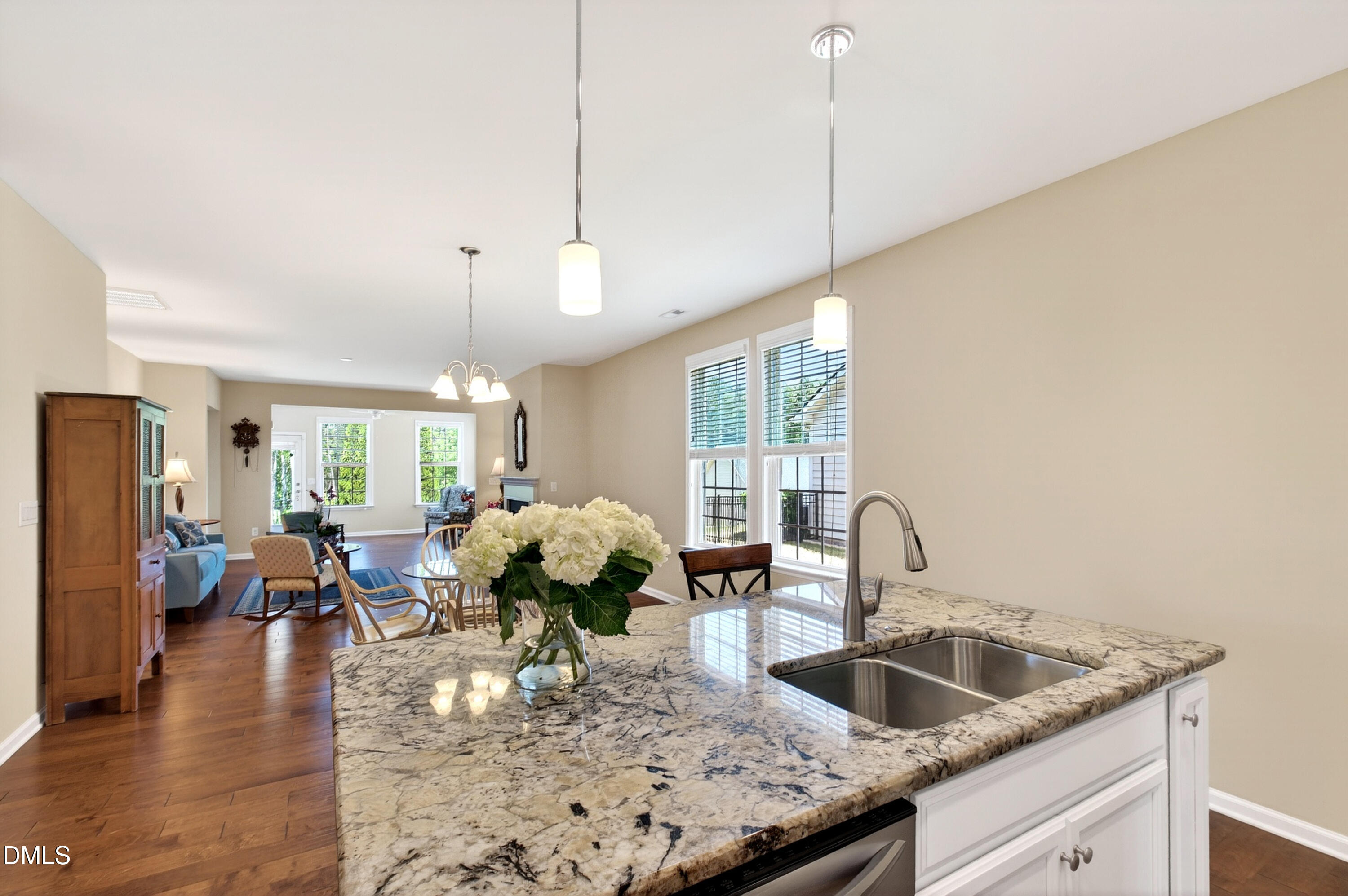 1031 Cuthbert Lane Property Photo 17