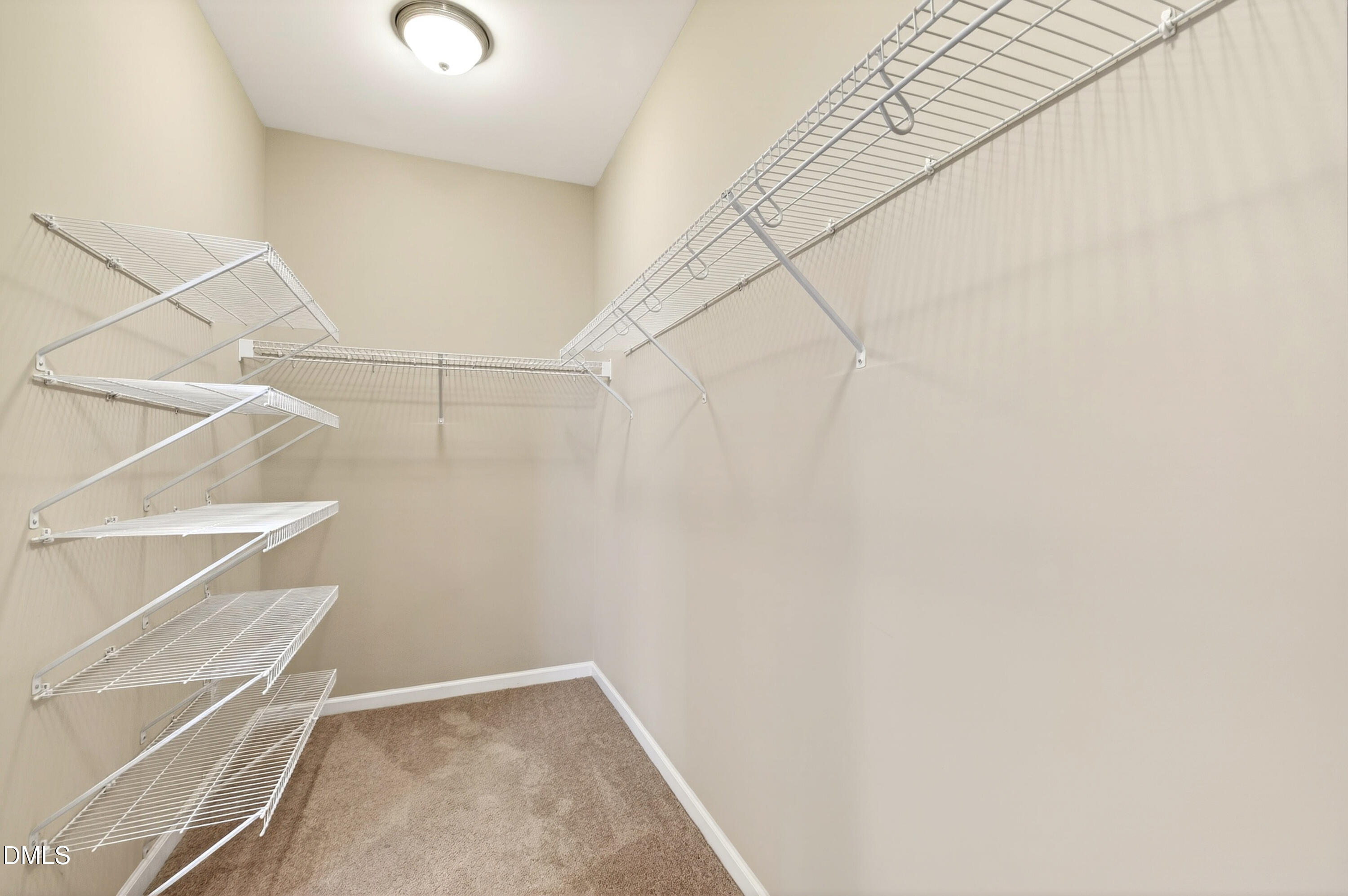 1031 Cuthbert Lane Property Photo 28