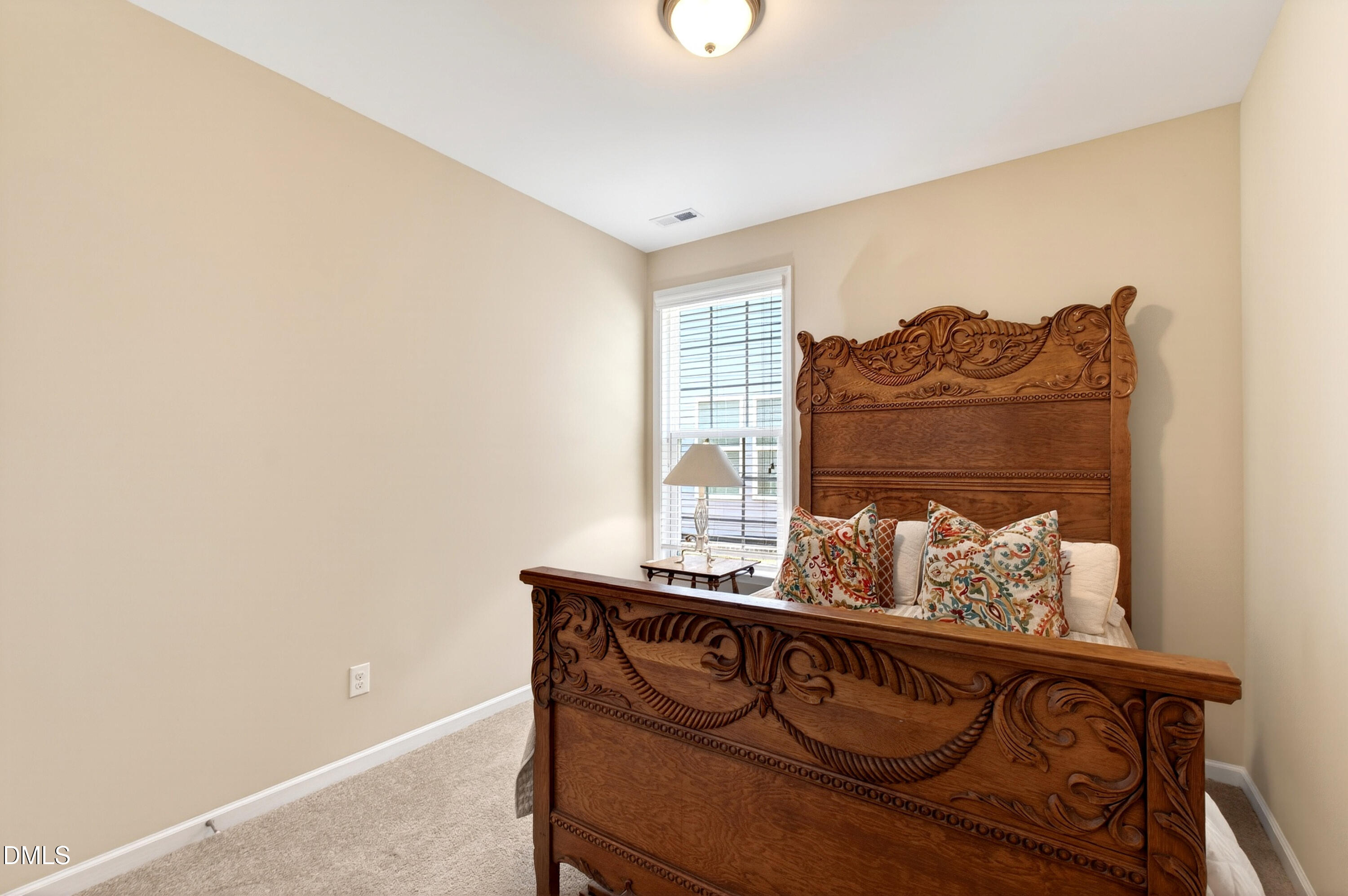 1031 Cuthbert Lane Property Photo 35