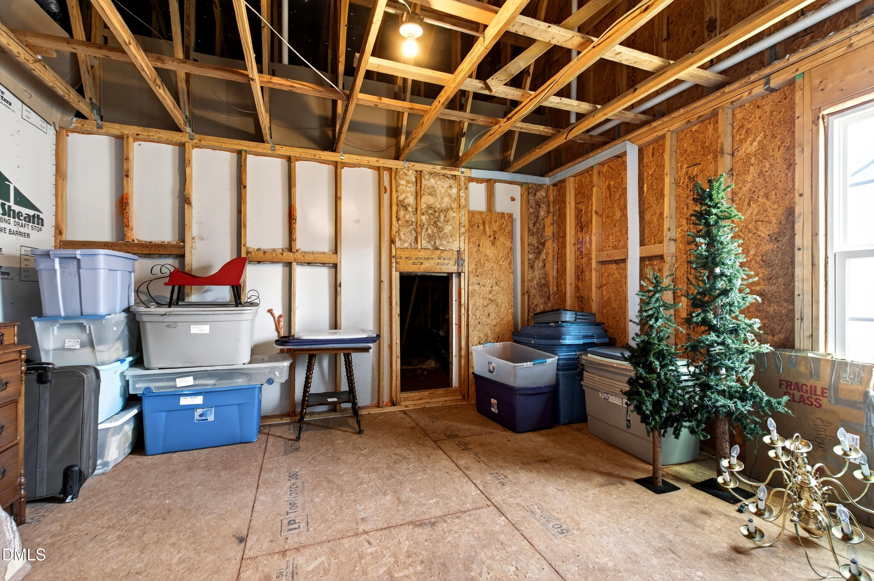 1031 Cuthbert Lane Property Photo 40