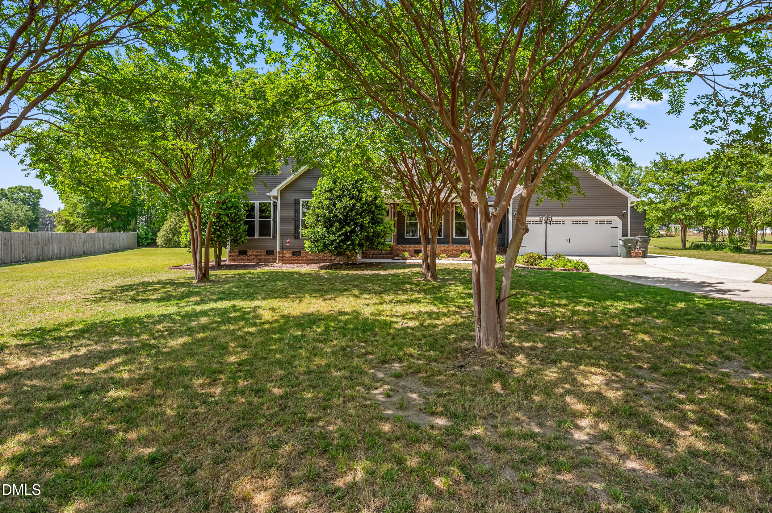 243 Silver Tee Court Property Photo 1