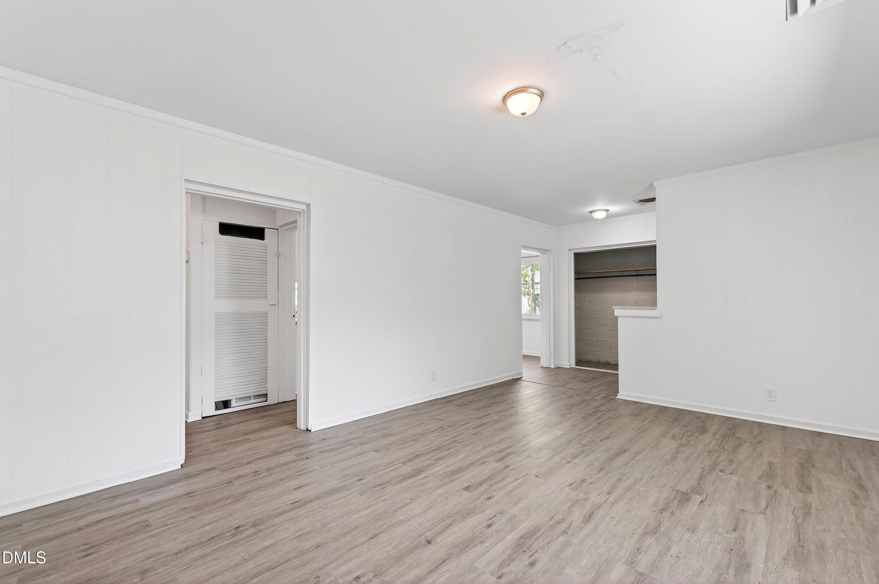 2618 Bedford Avenue Property Photo 5