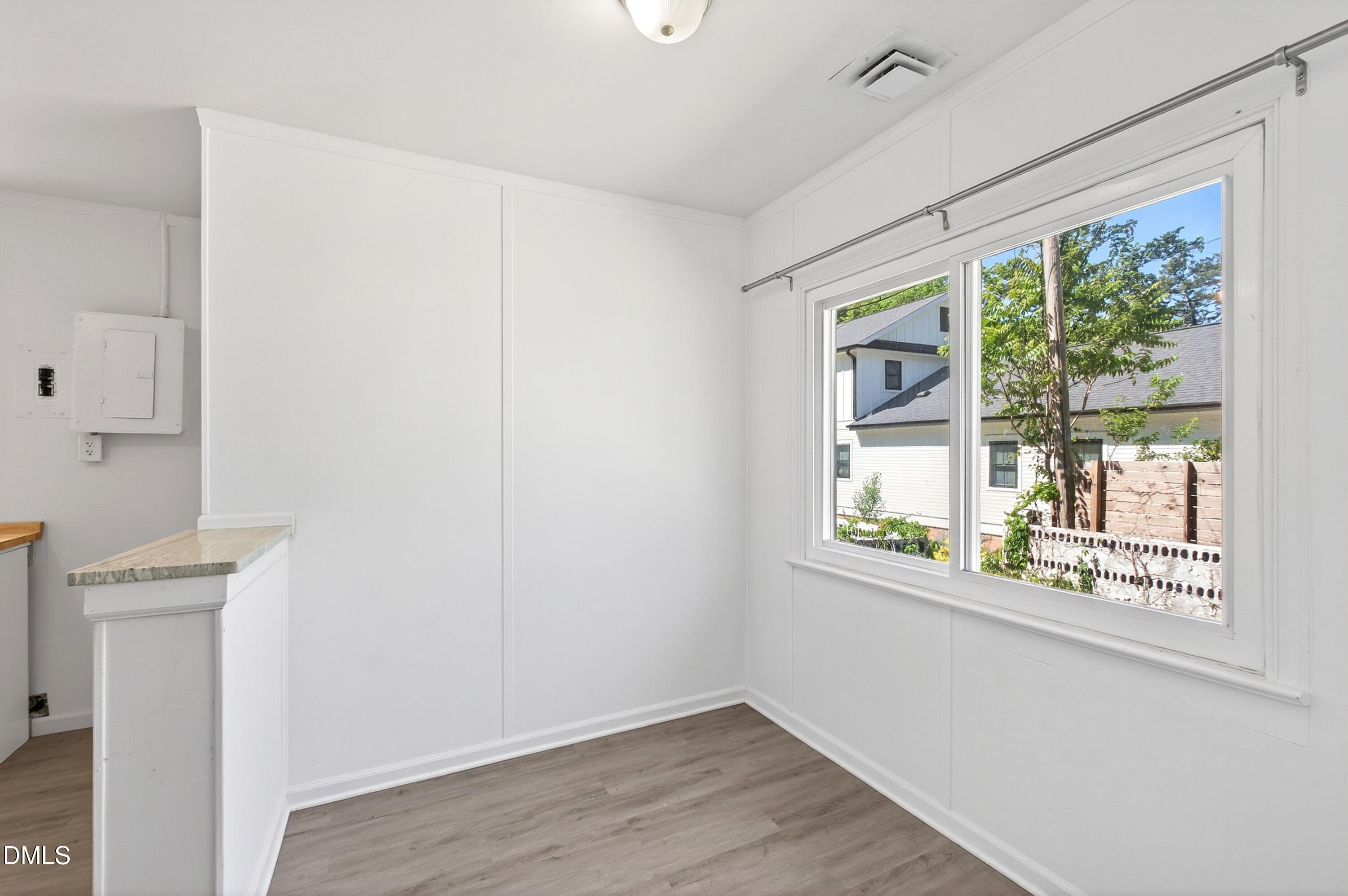 2618 Bedford Avenue Property Photo 11