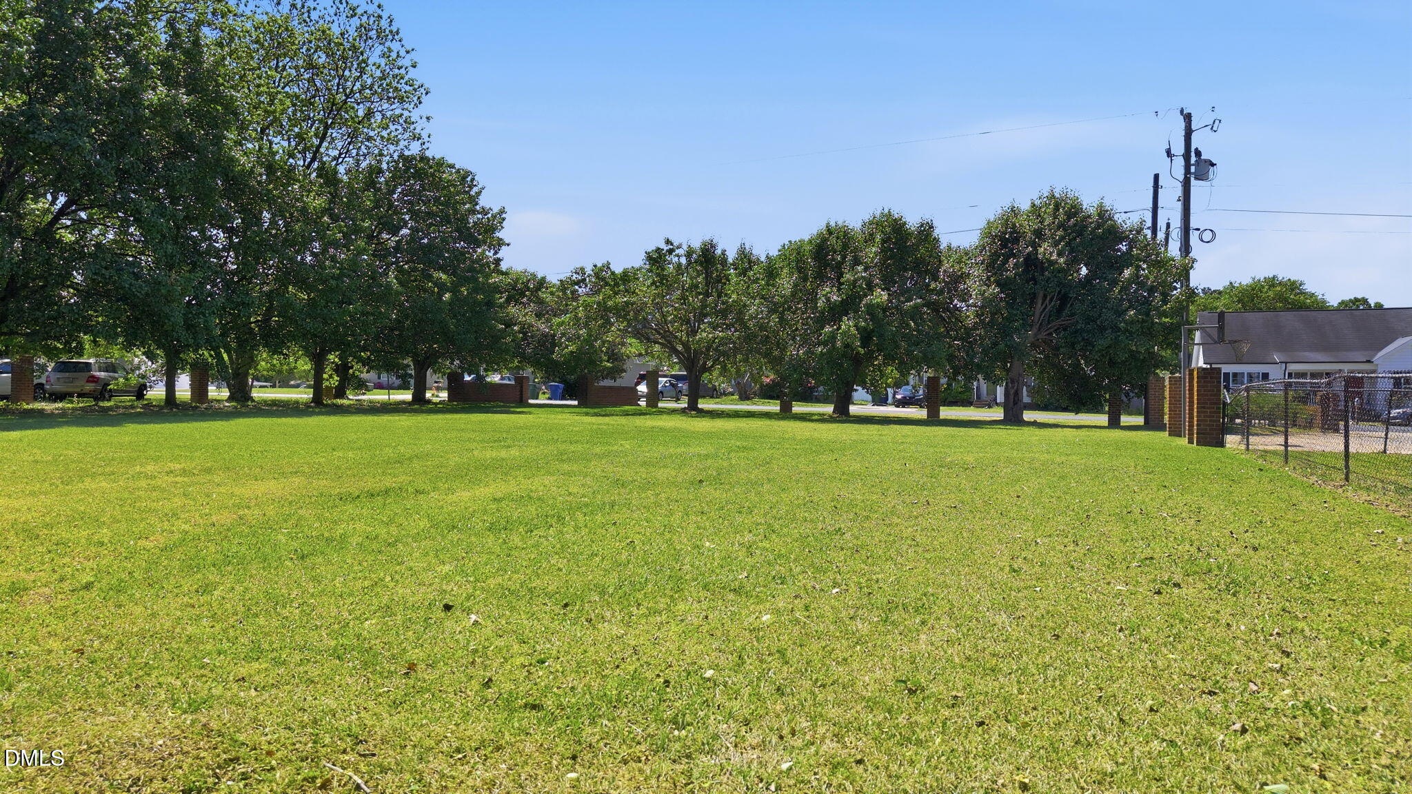 9433 Colonial Drive Property Photo 10